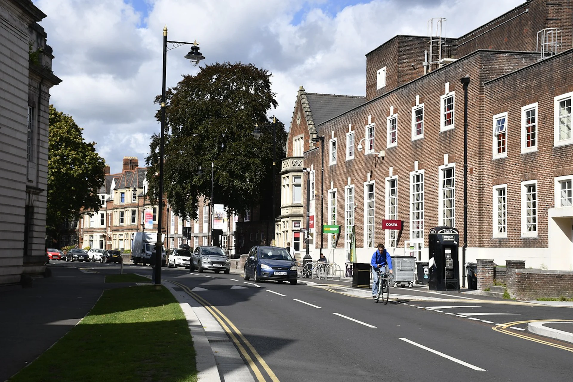 Scavenger Hunts in Cardiff