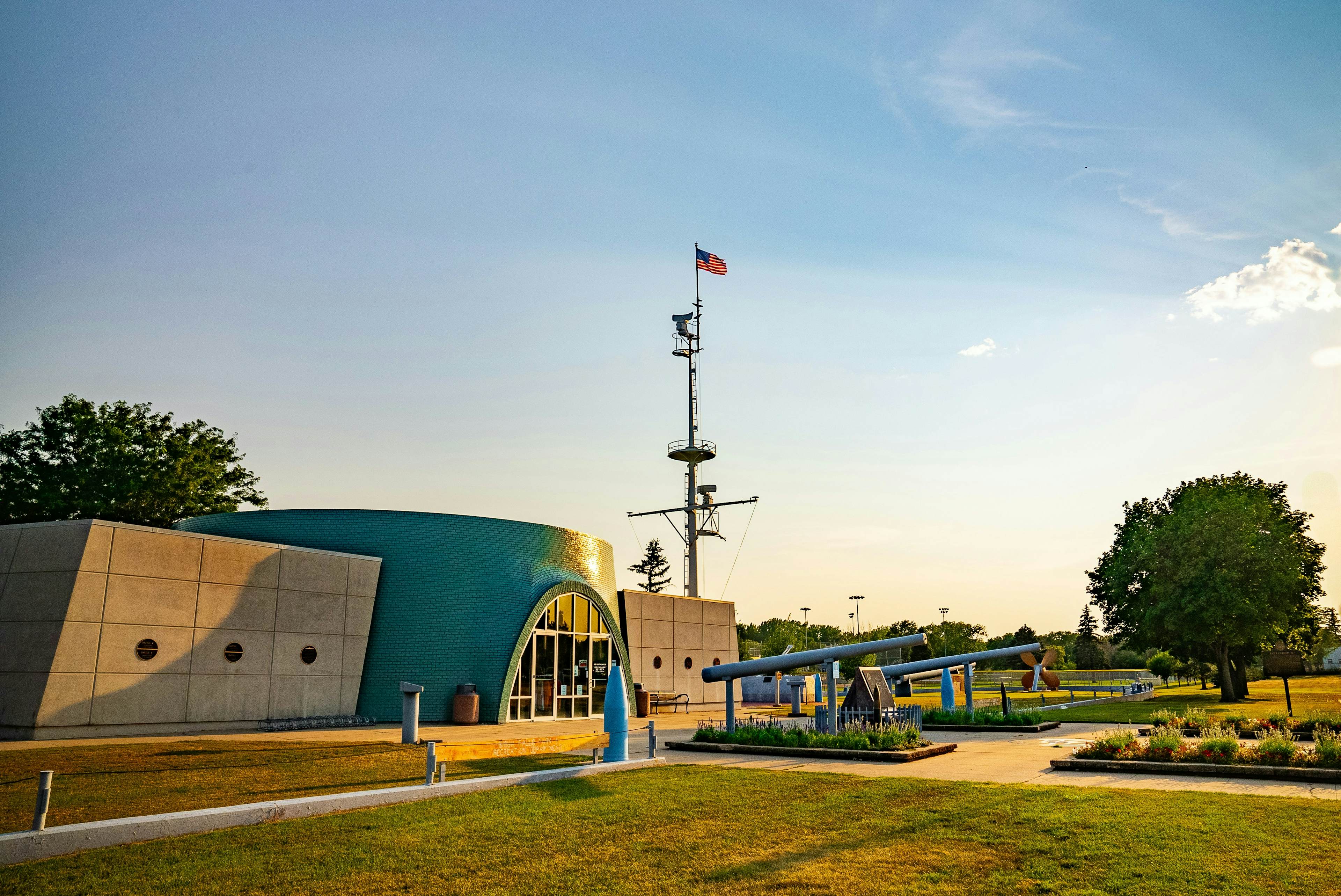 Sioux Falls image