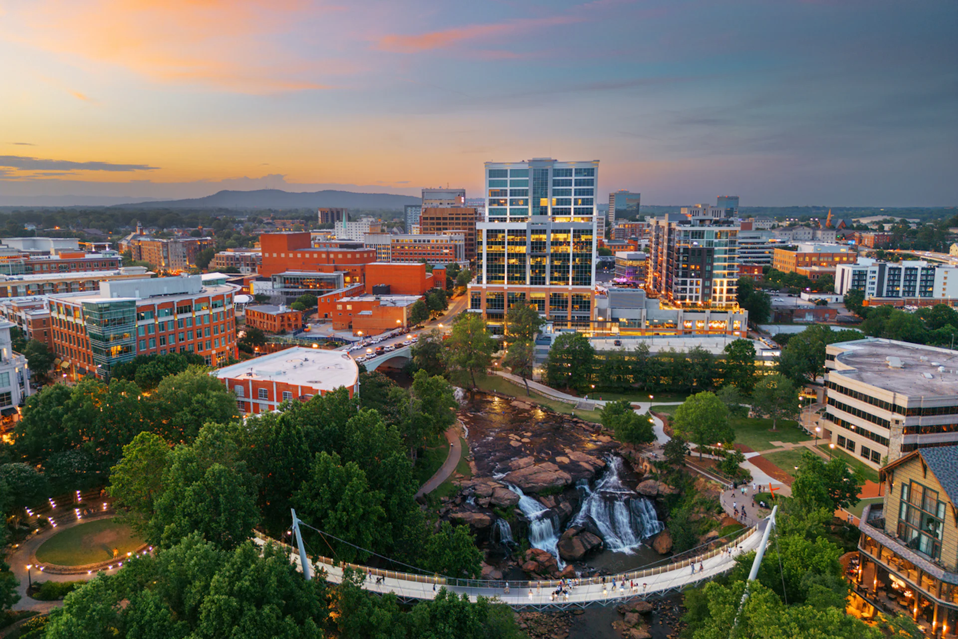 Spacery w Greenville, SC