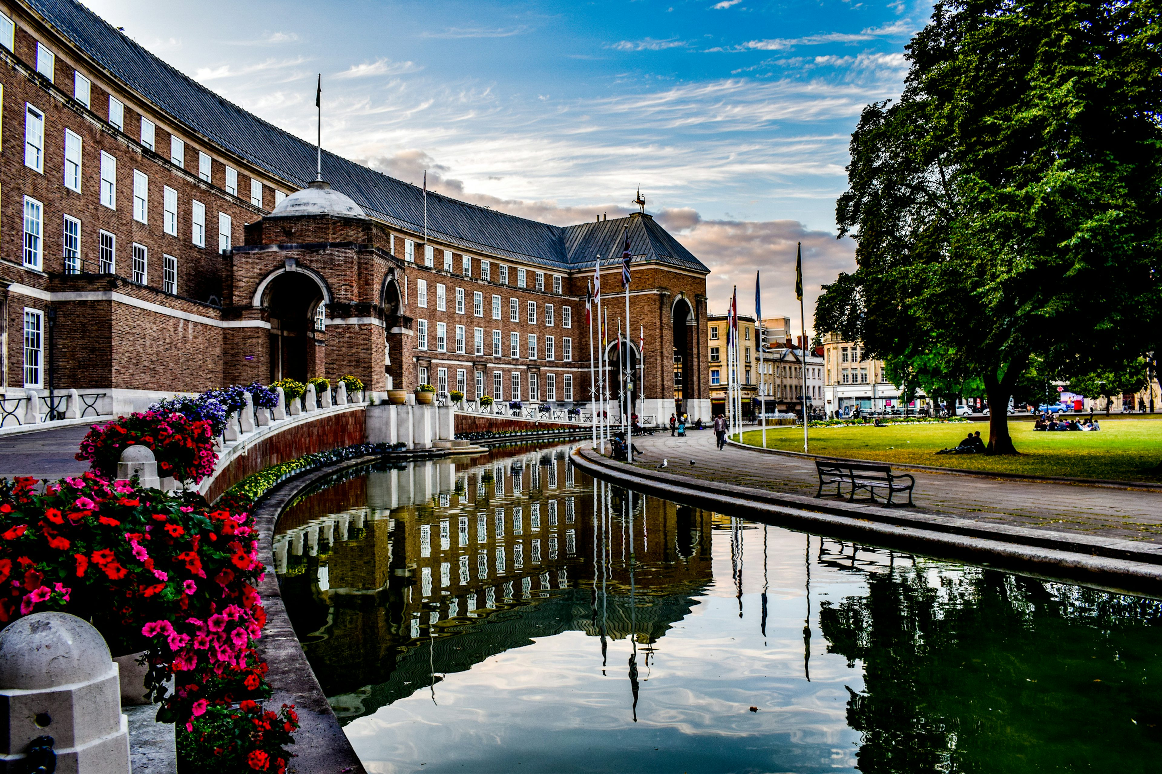 Ghost tours in Bristol