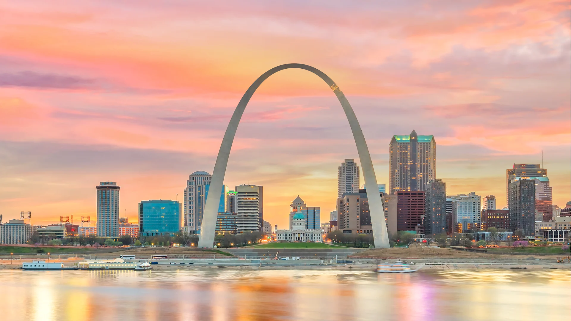 Ghost tours in St. Louis, MO