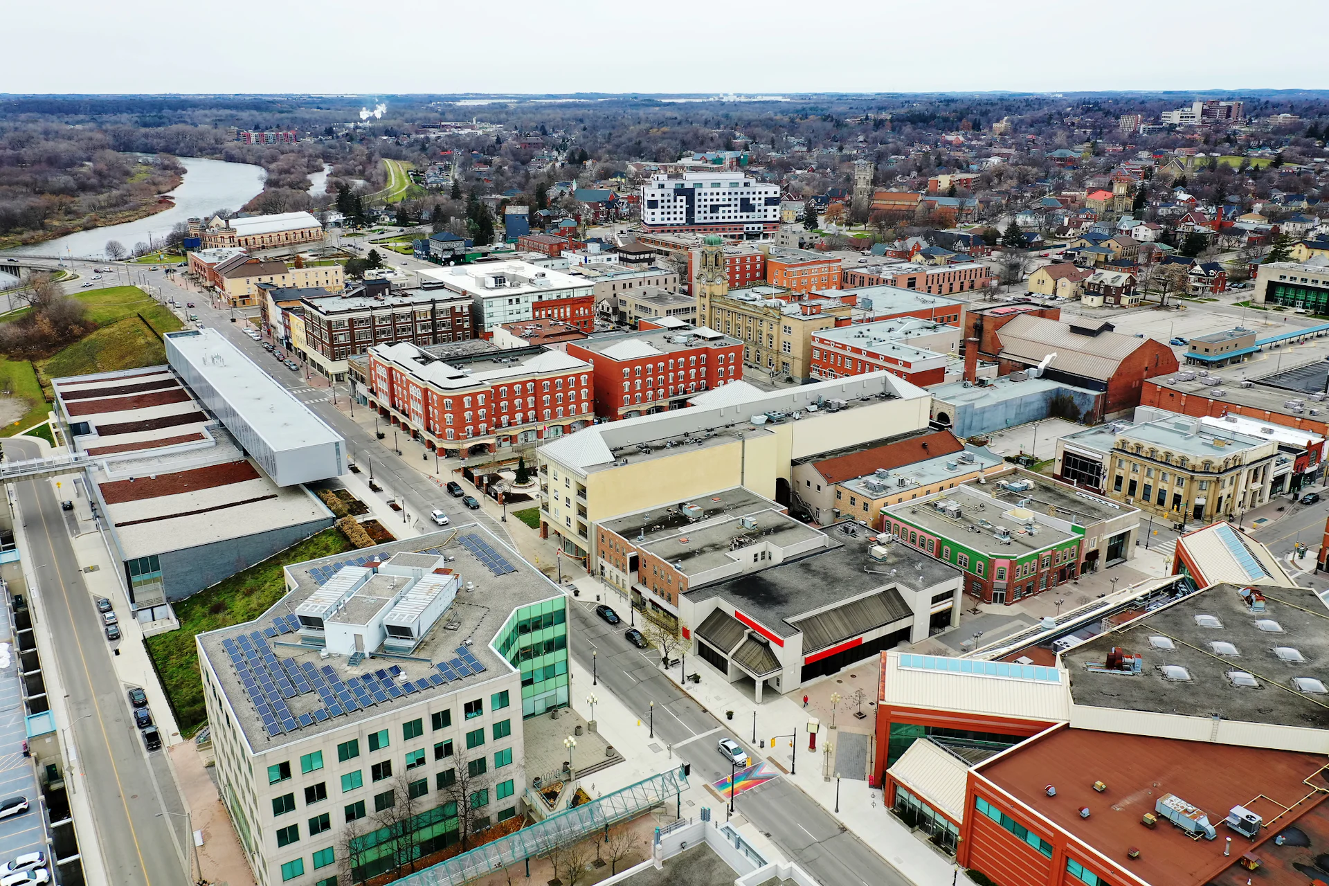 Walking tours in Brantford