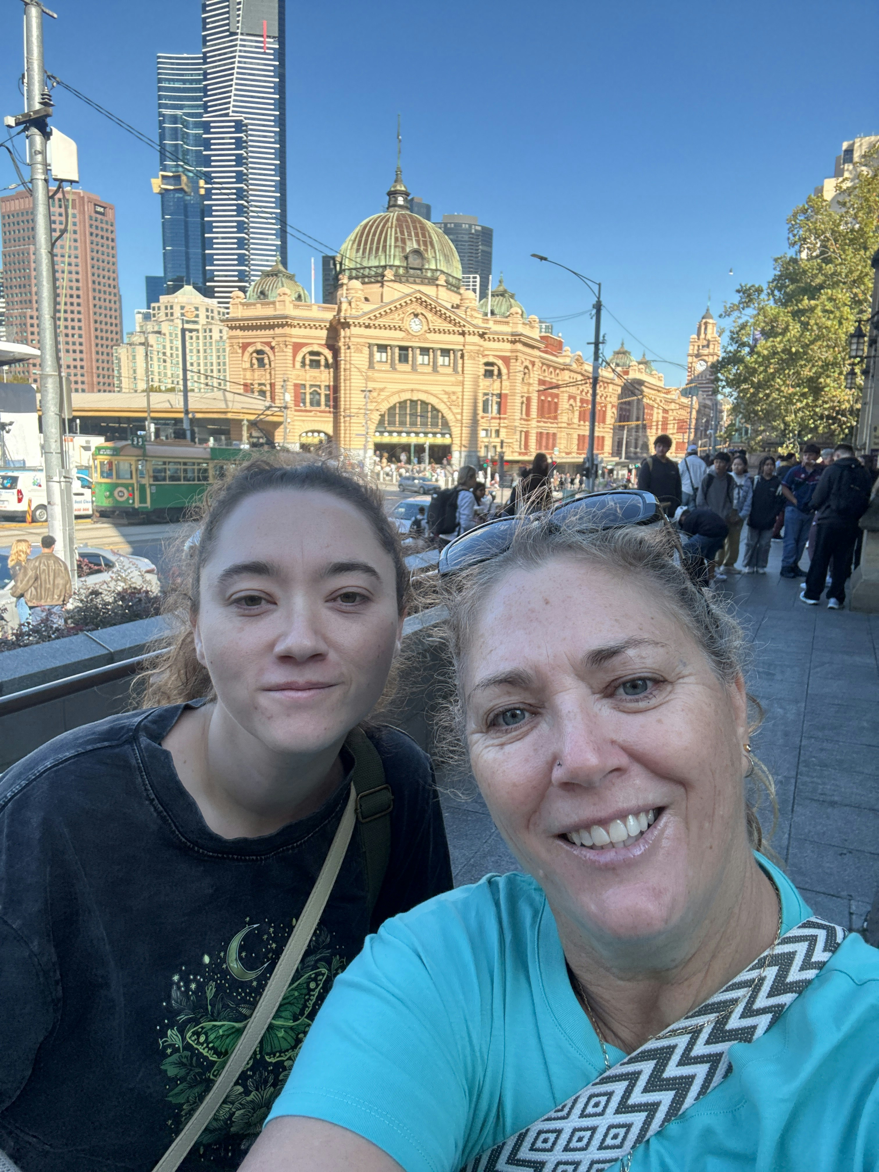 Spelersfoto van Murder Mystery: Death in the Shadows in East End, Melbourne