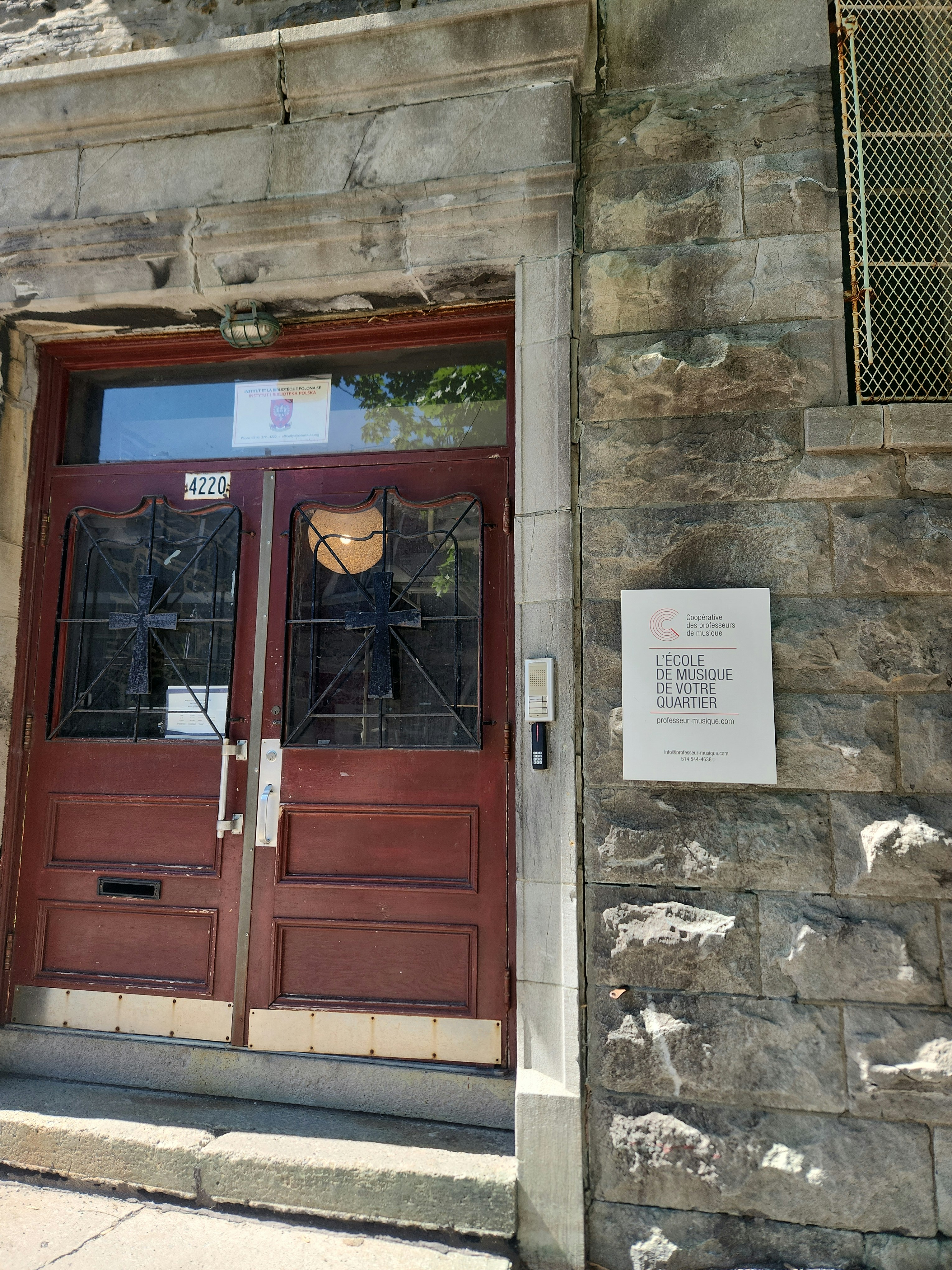 Player photo from Murder Mystery: Death in the Shadows in Le Plateau-Mont-Royal, Montreal