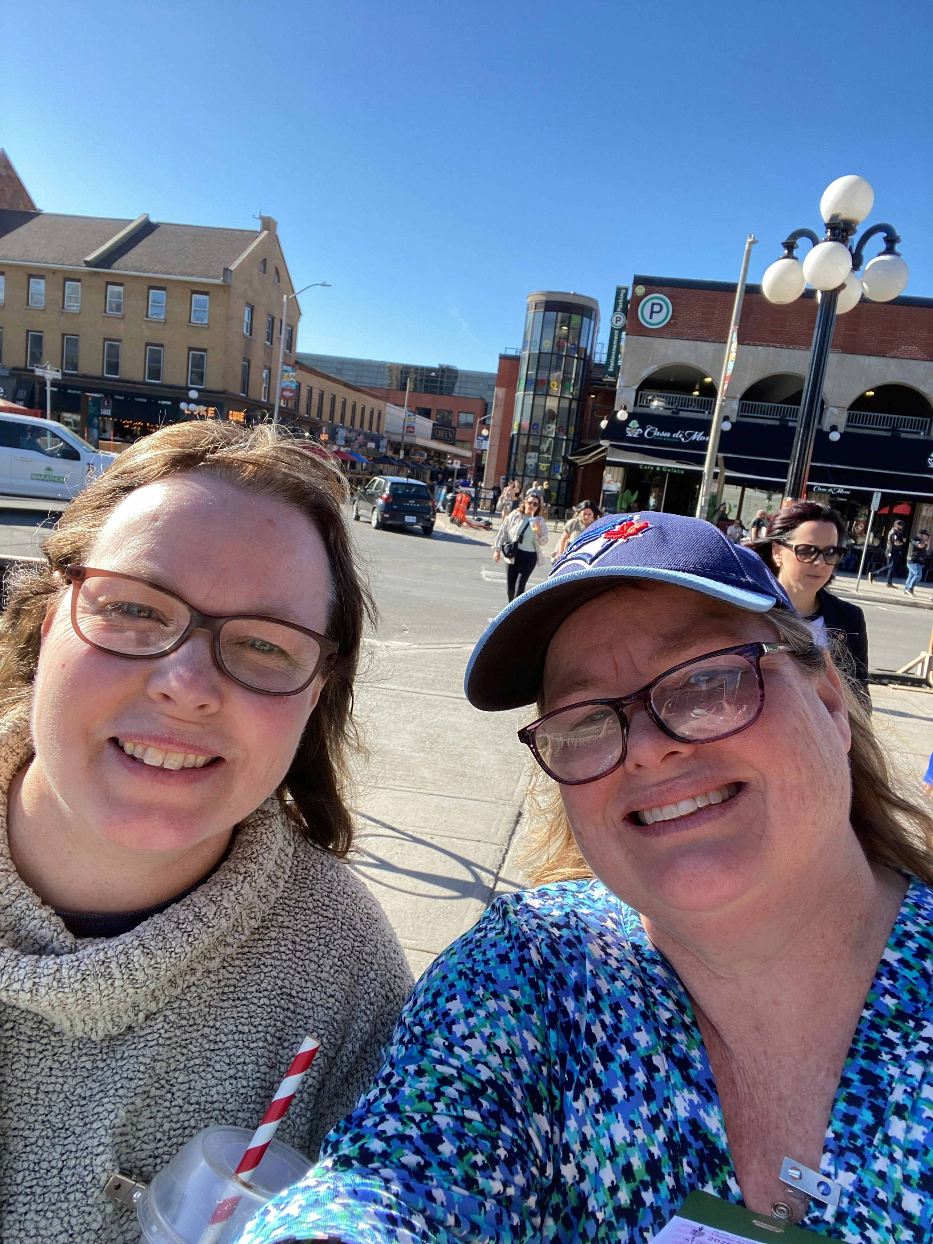 Fotografie de jucător, de la Misterul din Umbre: Moartea Bellei Wanderlust în Byward Market - Parliament Hill Ottawa