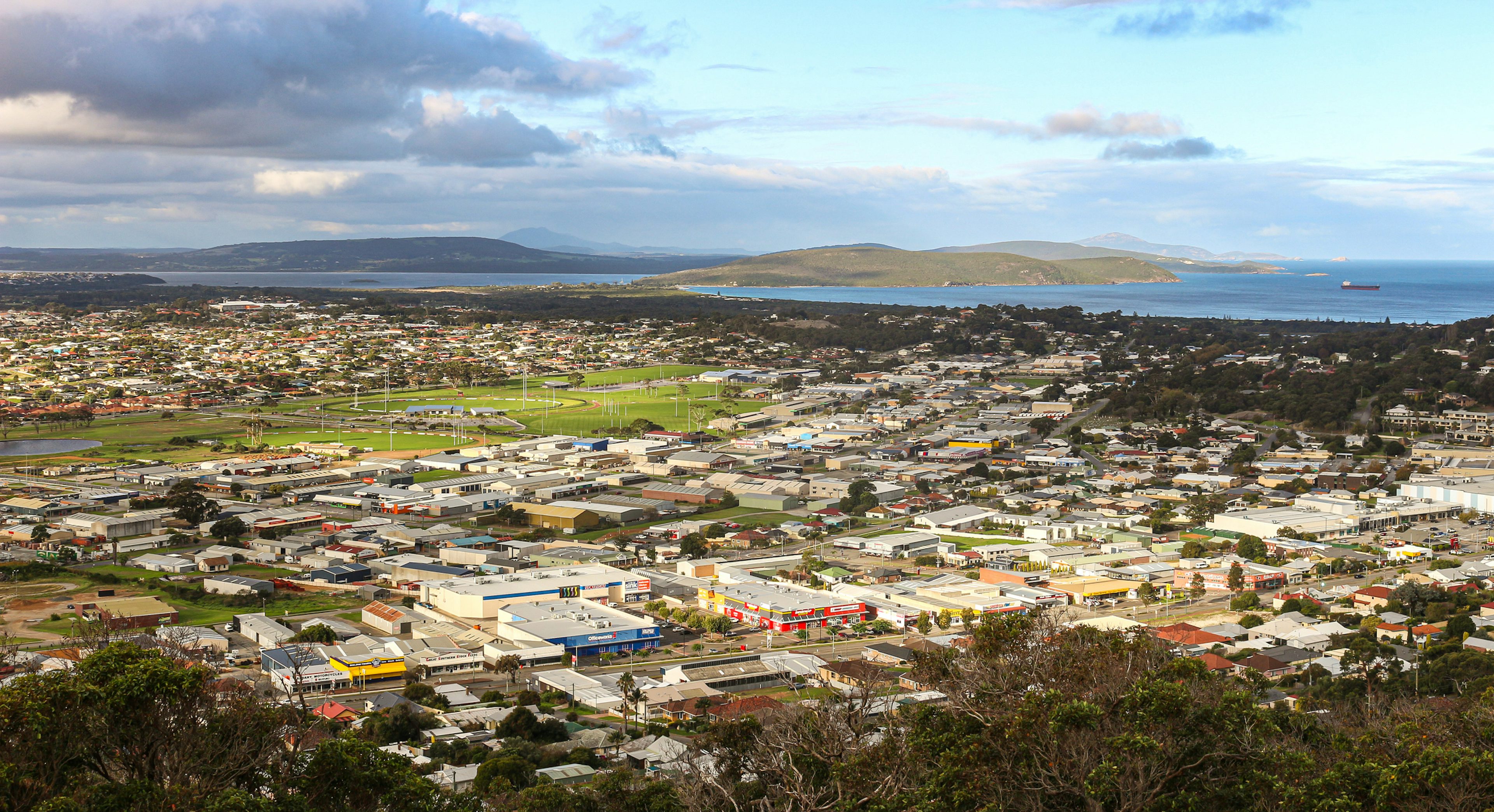 Walking tours in Albany, AU