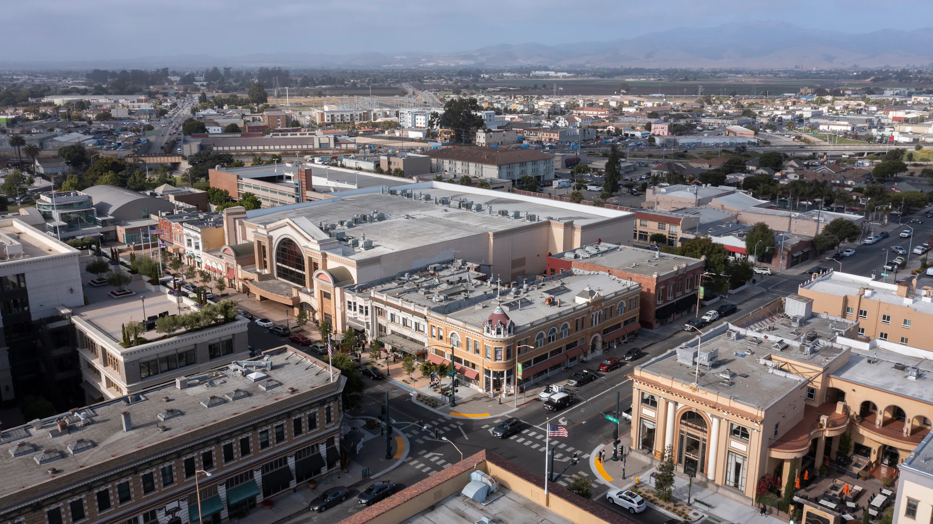Walking tours in Salinas