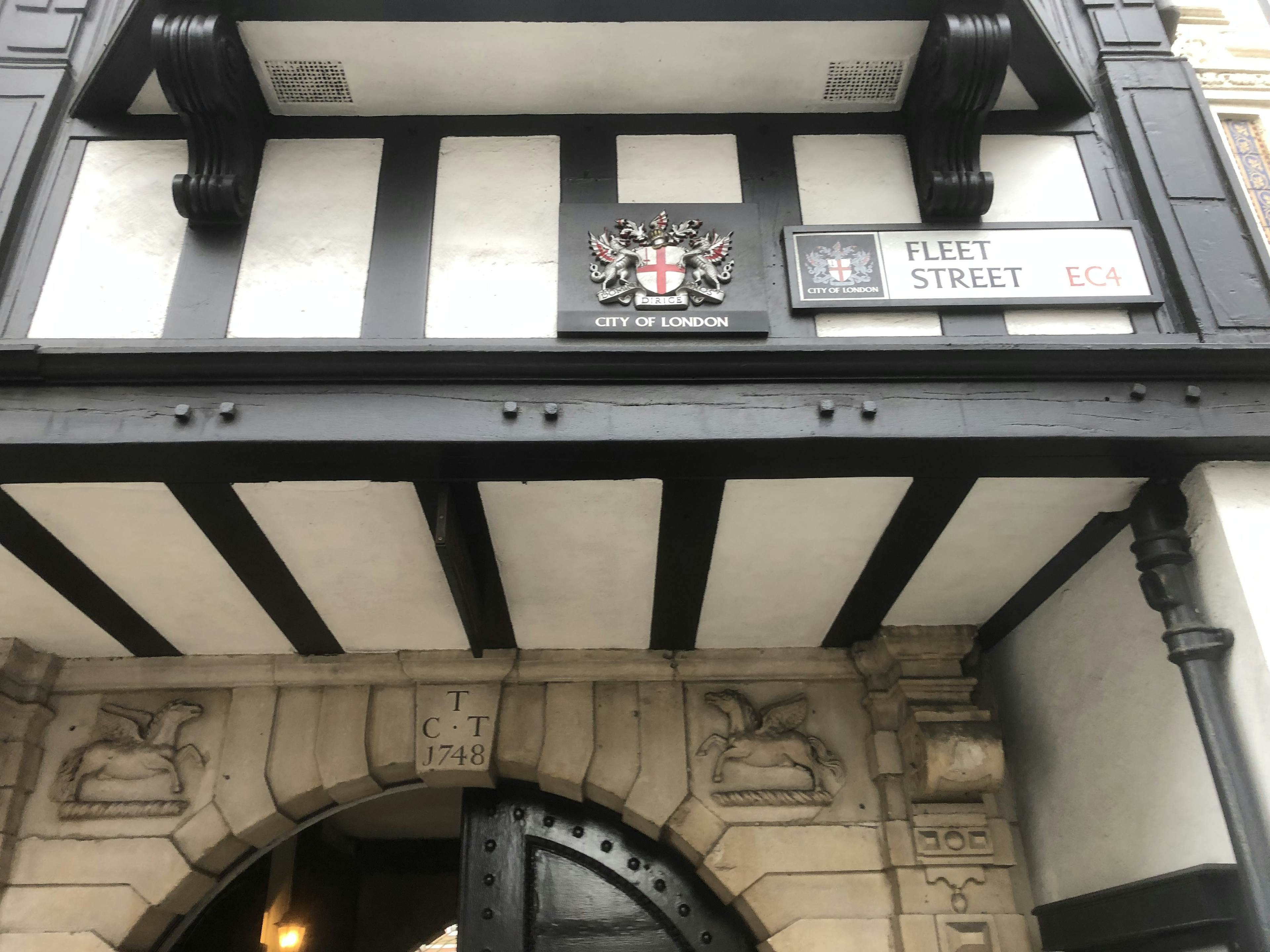 Cursed London: Awakening of the Beast image 1