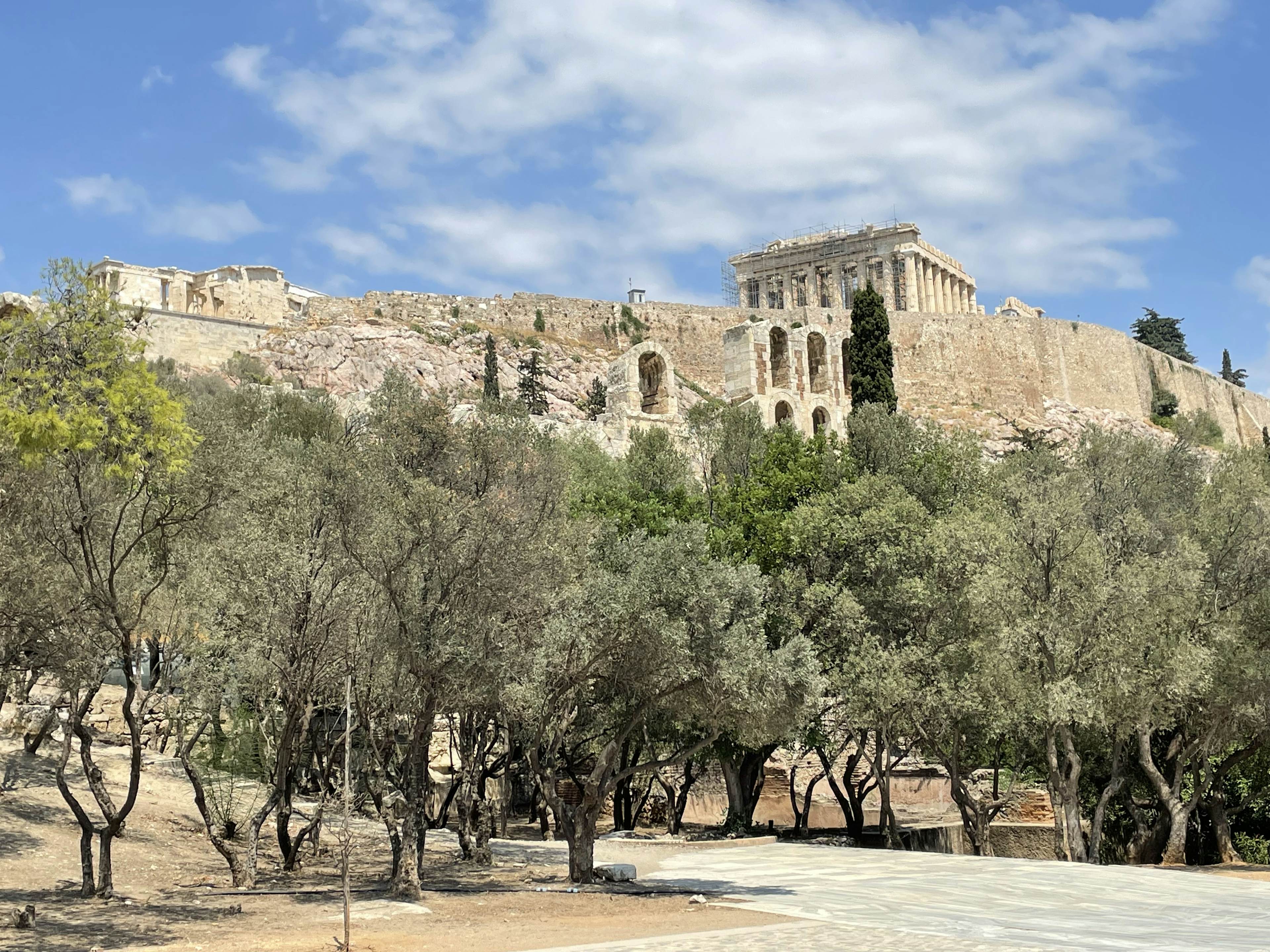 Athens Highlights: Quest to Find the Stolen Treasures image