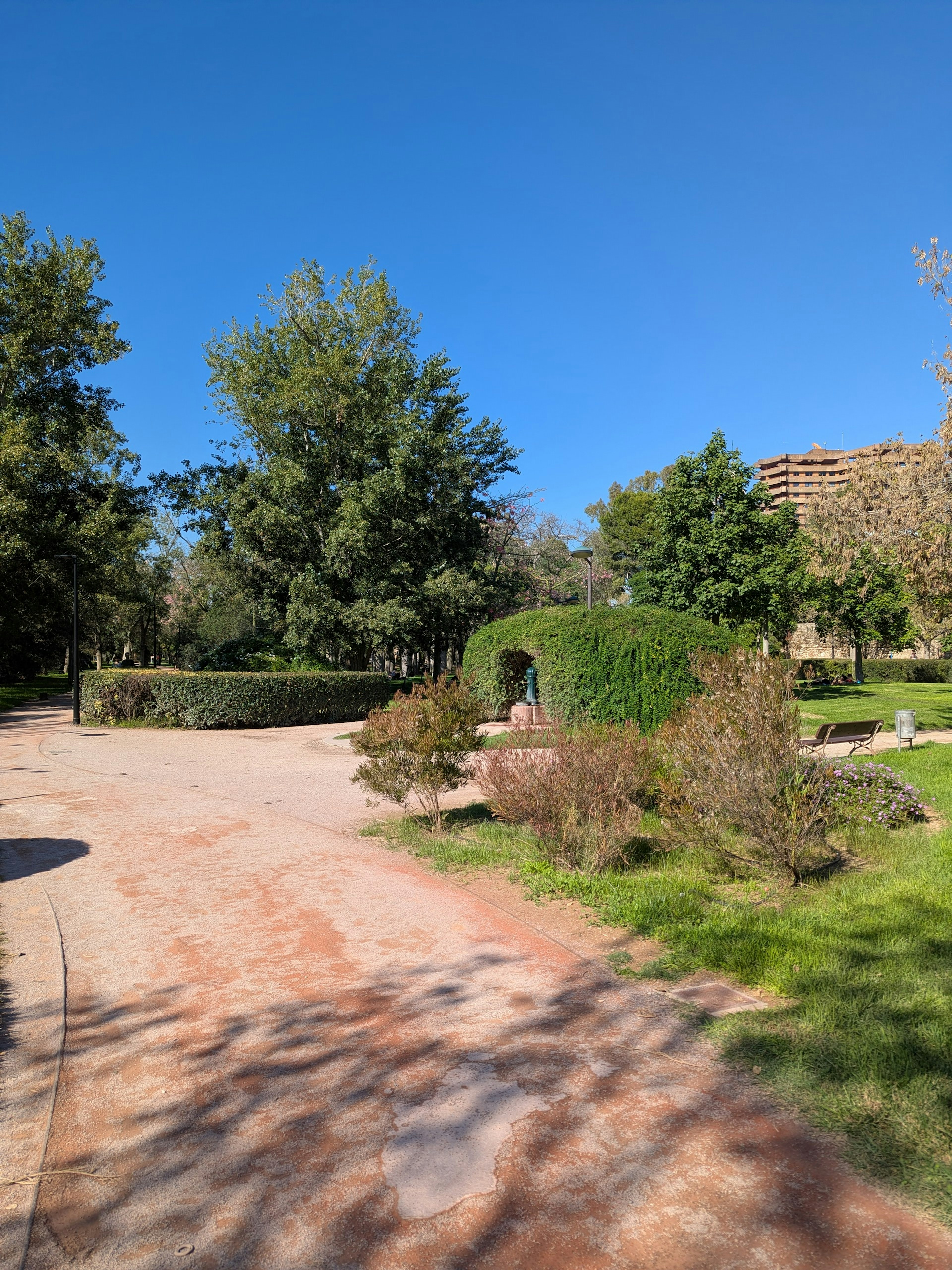 The Secret of the Sleeping River: an adventure in Valencia’s Turia Garden third image
