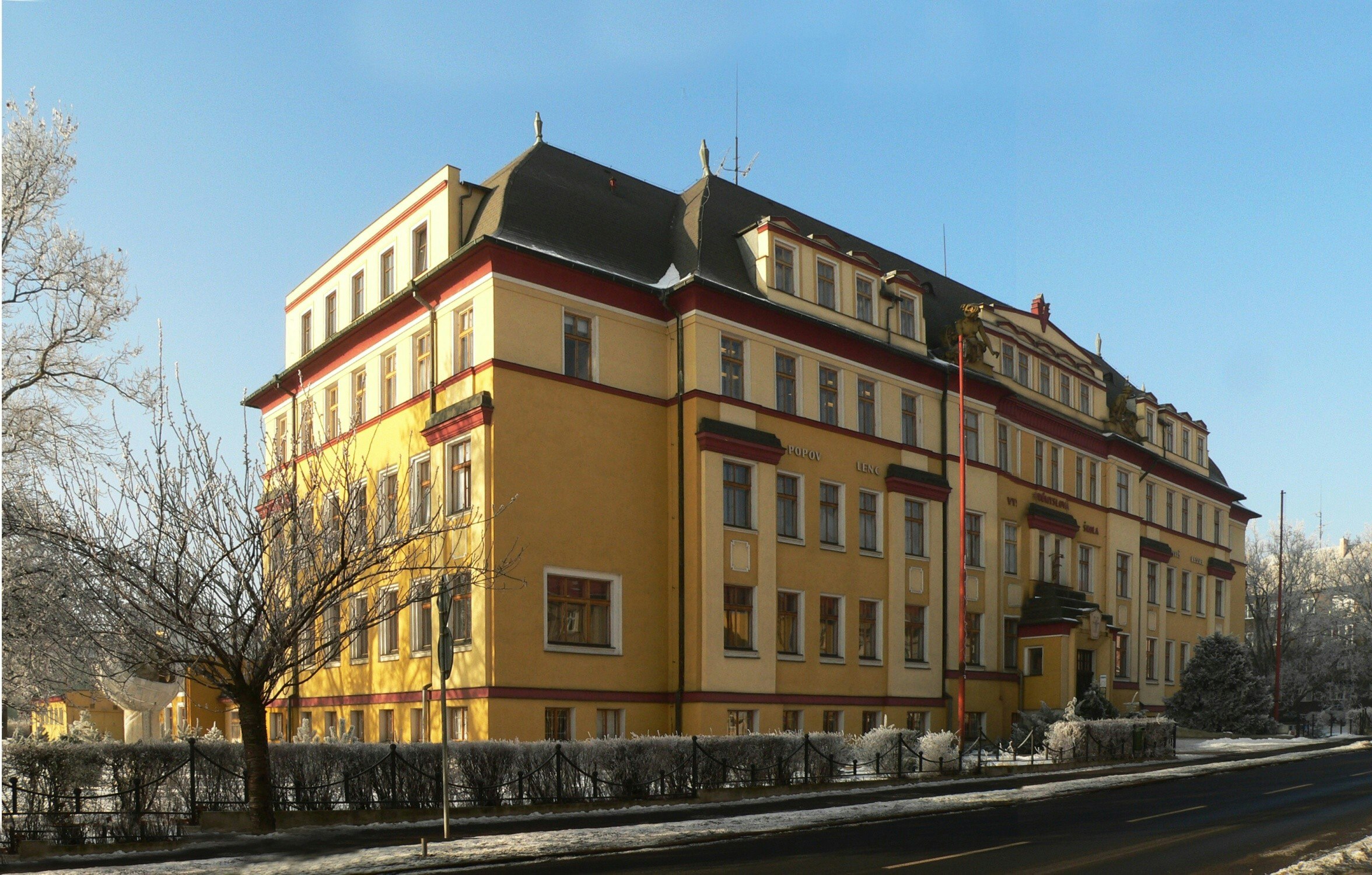 Discover Chomutov - Prozkoumej Chomutov cover