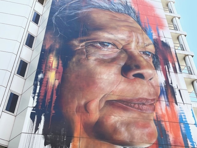 Street Art of Sydney: Catch an Art Thief 