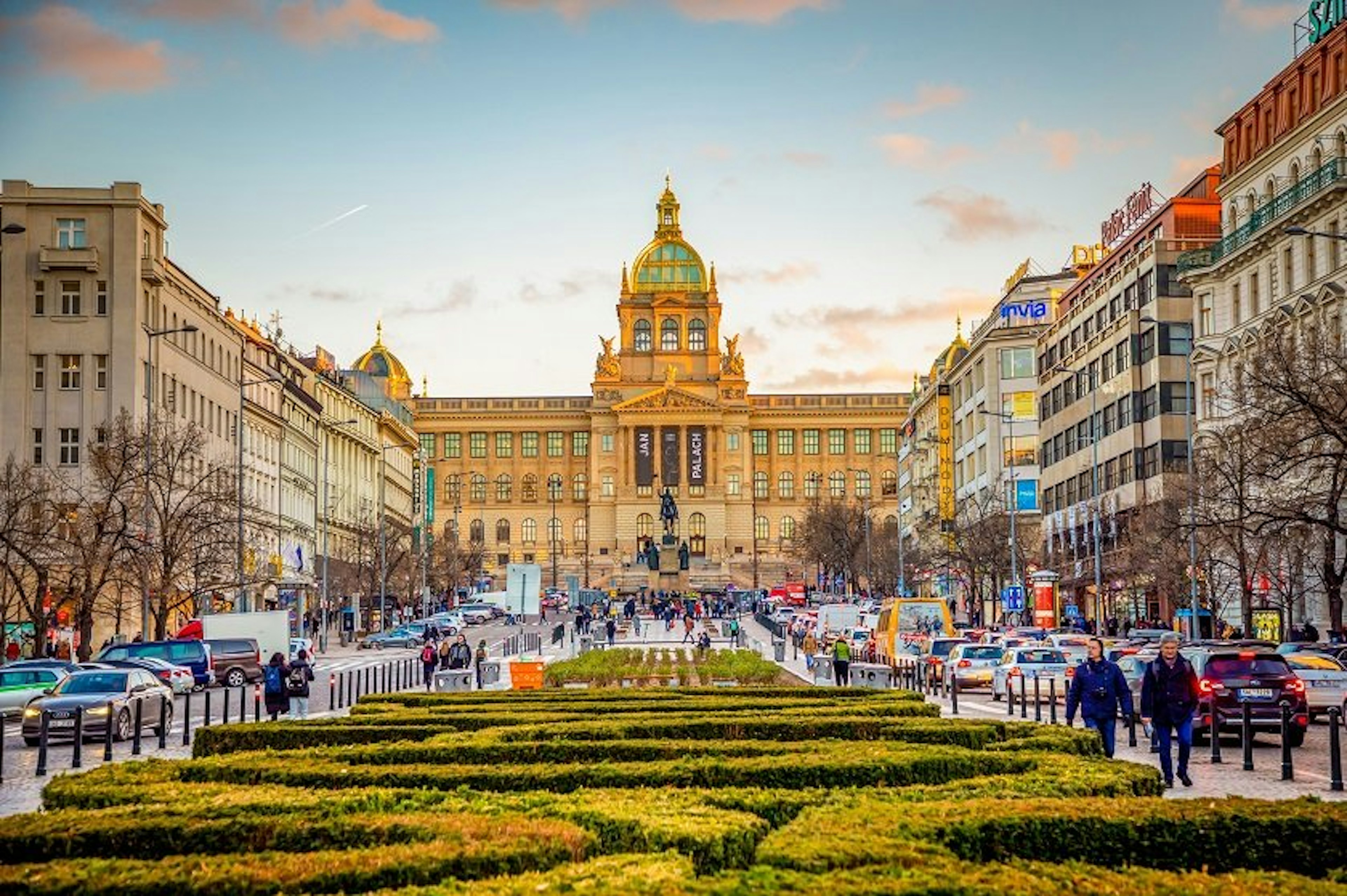 Czech it Out & Crawl Through Prague third image