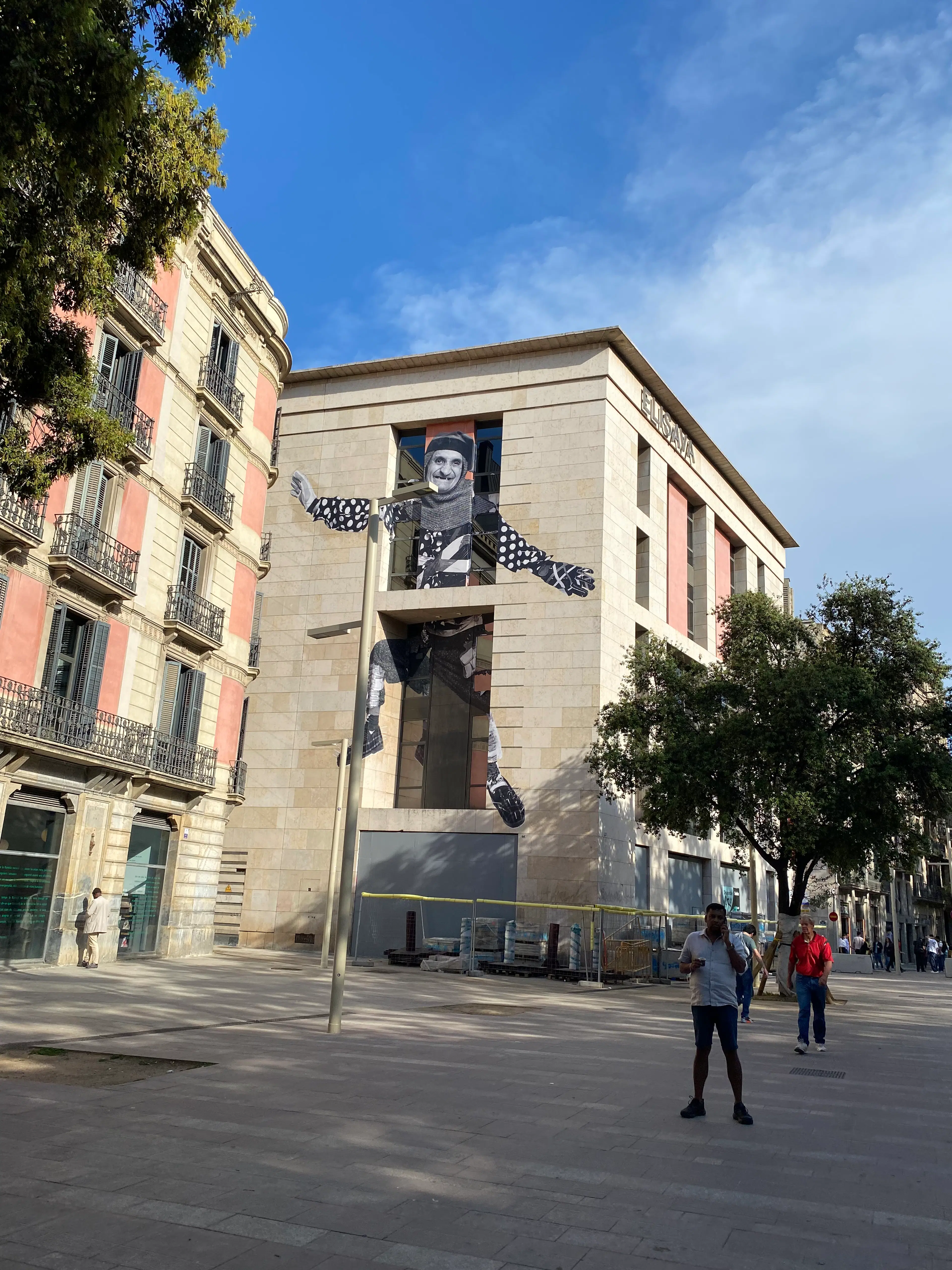 Street Art in Raval image 1