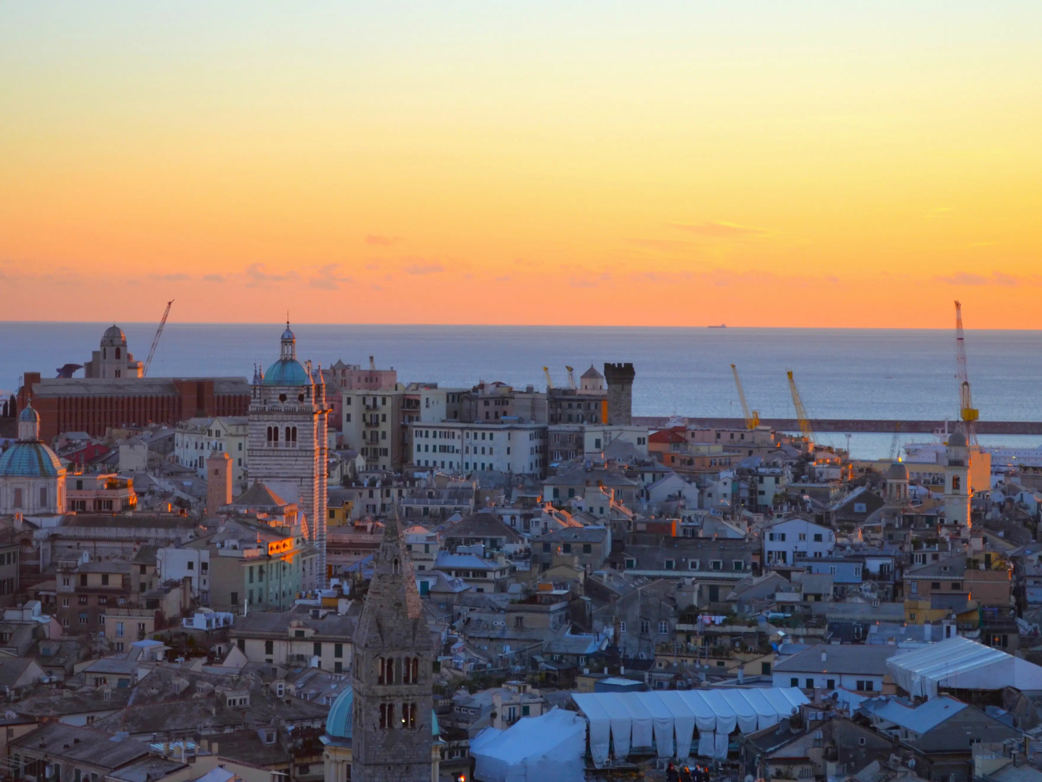 Genoa: Quest for the Lost Code image 1