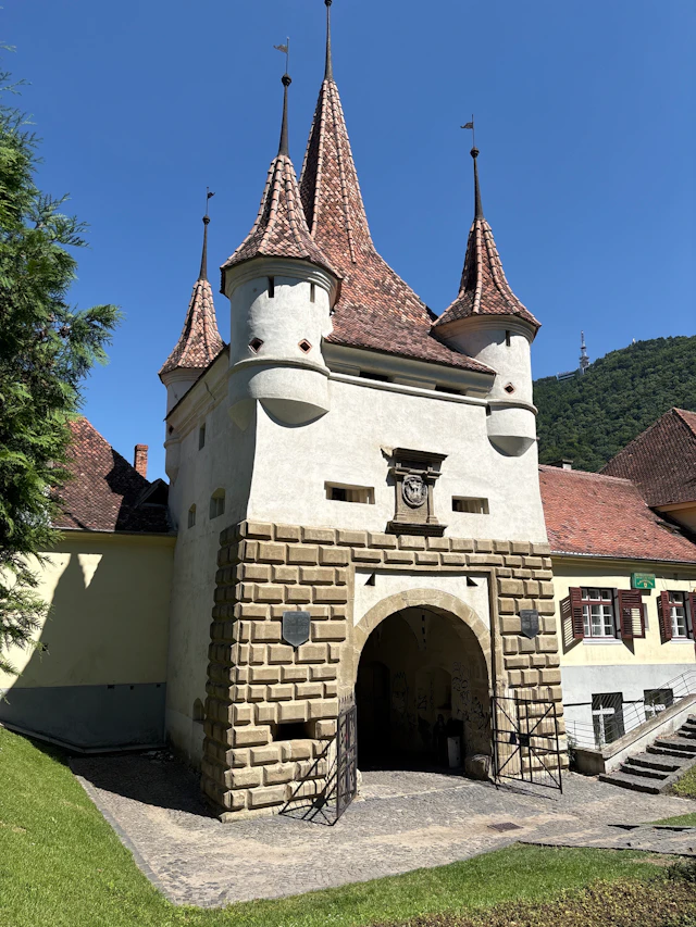 Spelersfoto van Brasov: The Warning Before the Siege (part I)
