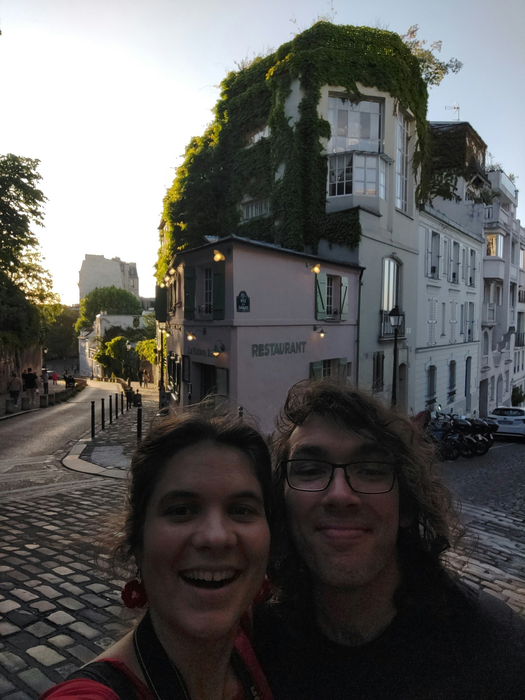 Player photo from Romantic Montmartre: Lost Lovers Paris