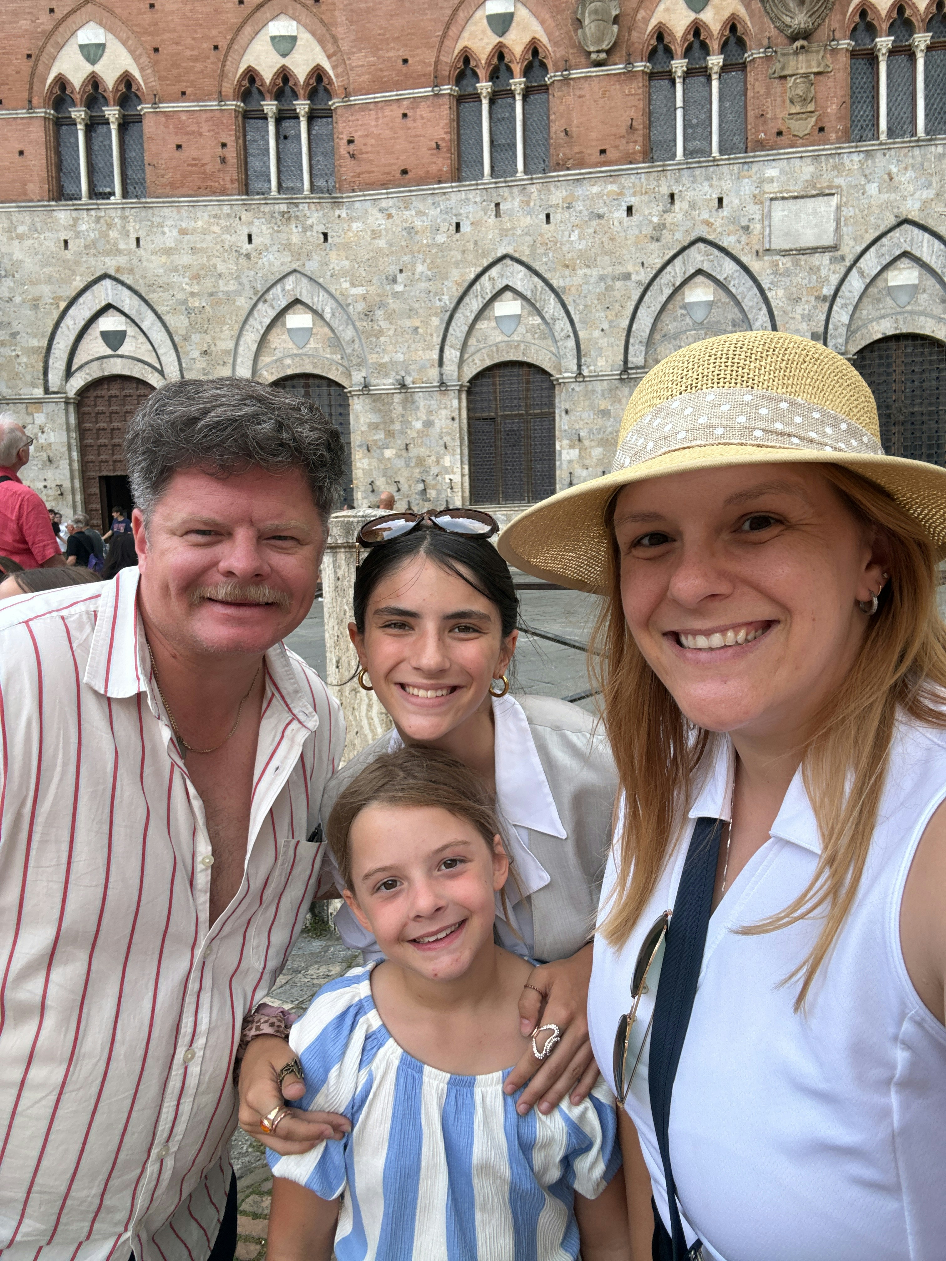 Player photo from Secrets of Siena: The Family Feud