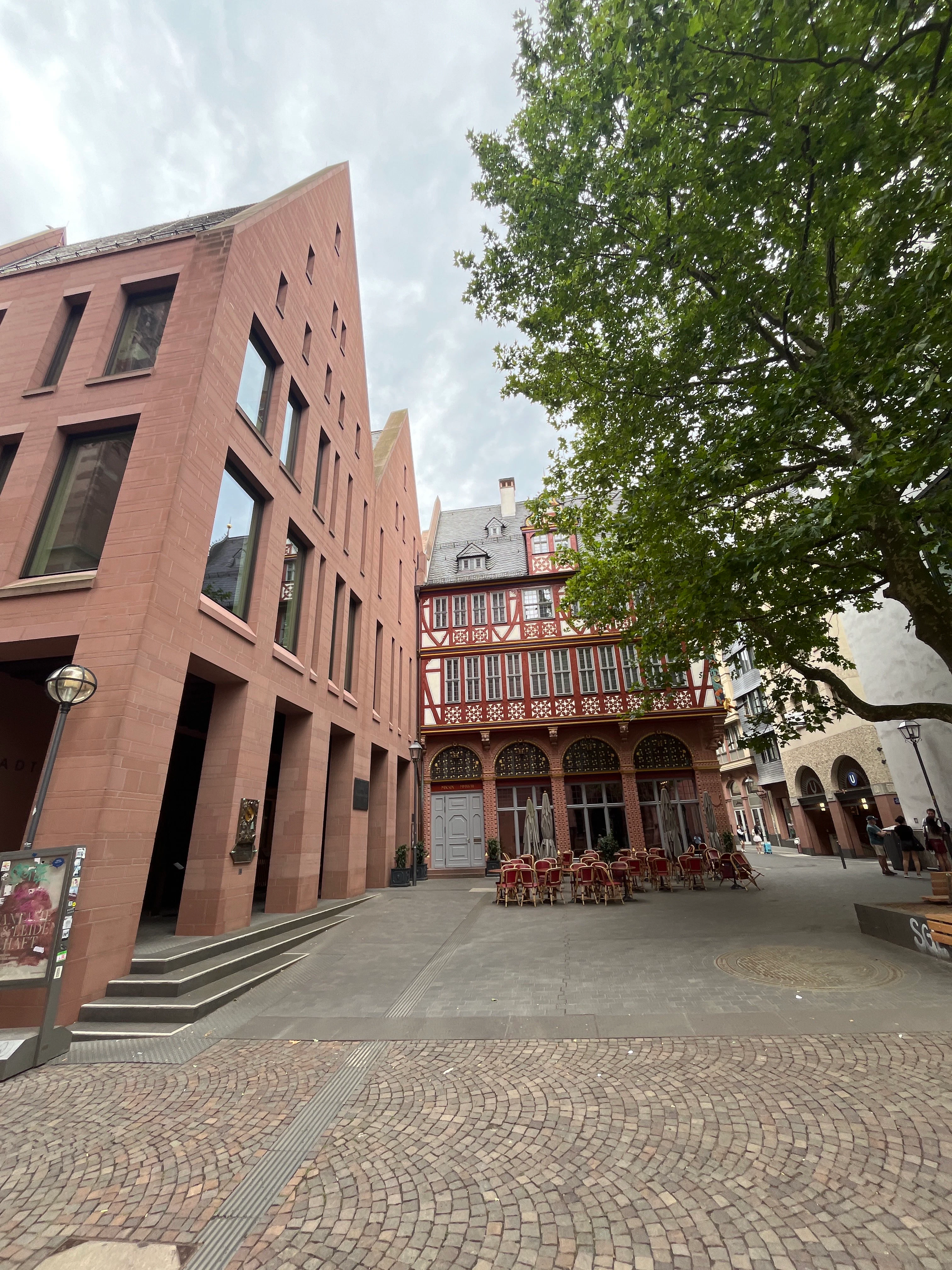 Player photo from Old Town Frankfurt: The Missing Treasure walking tour in Frankfurt