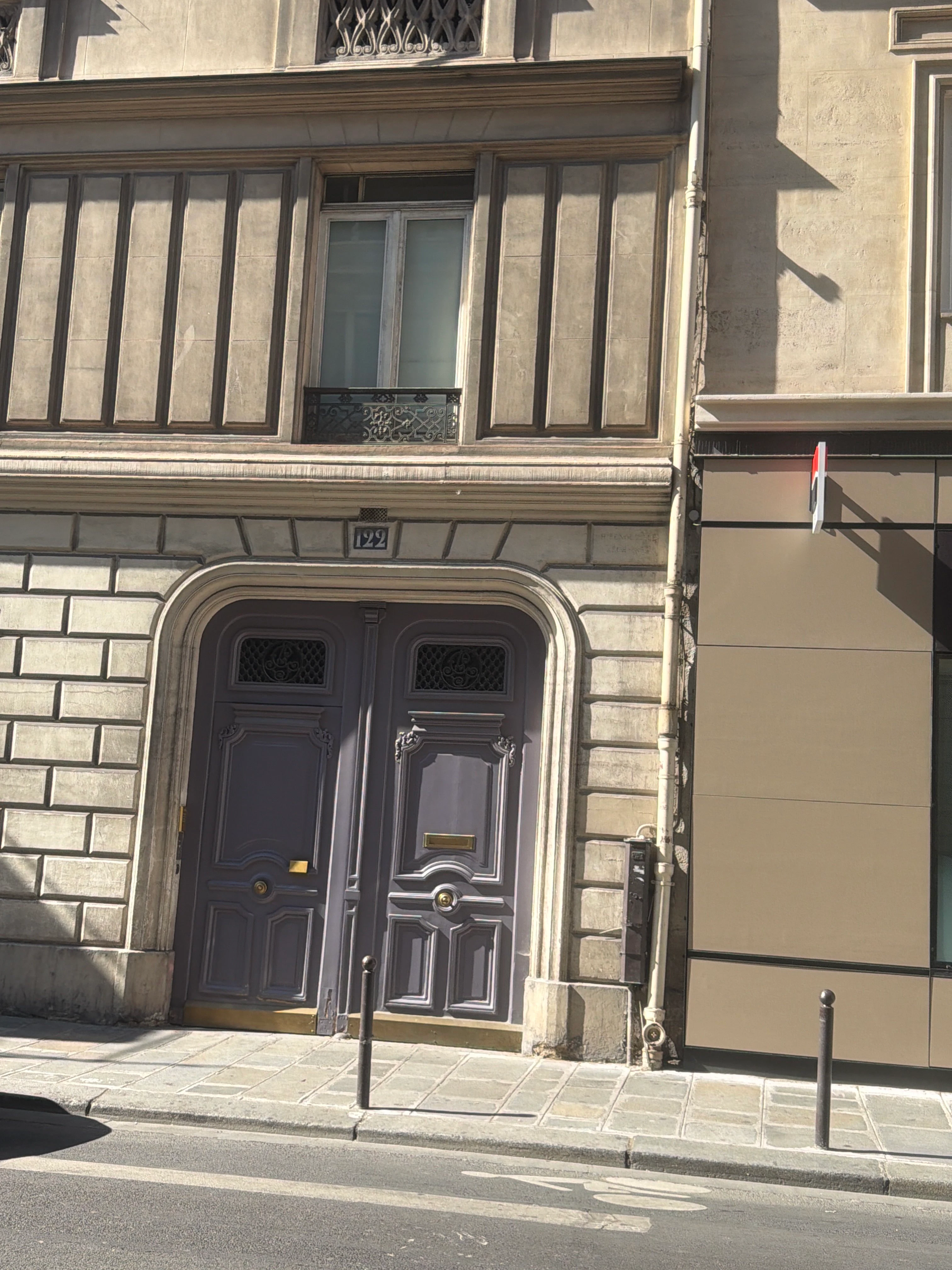 Player photo from Voice of Paris: The Ghost of Edith Piaff walking tour in Paris