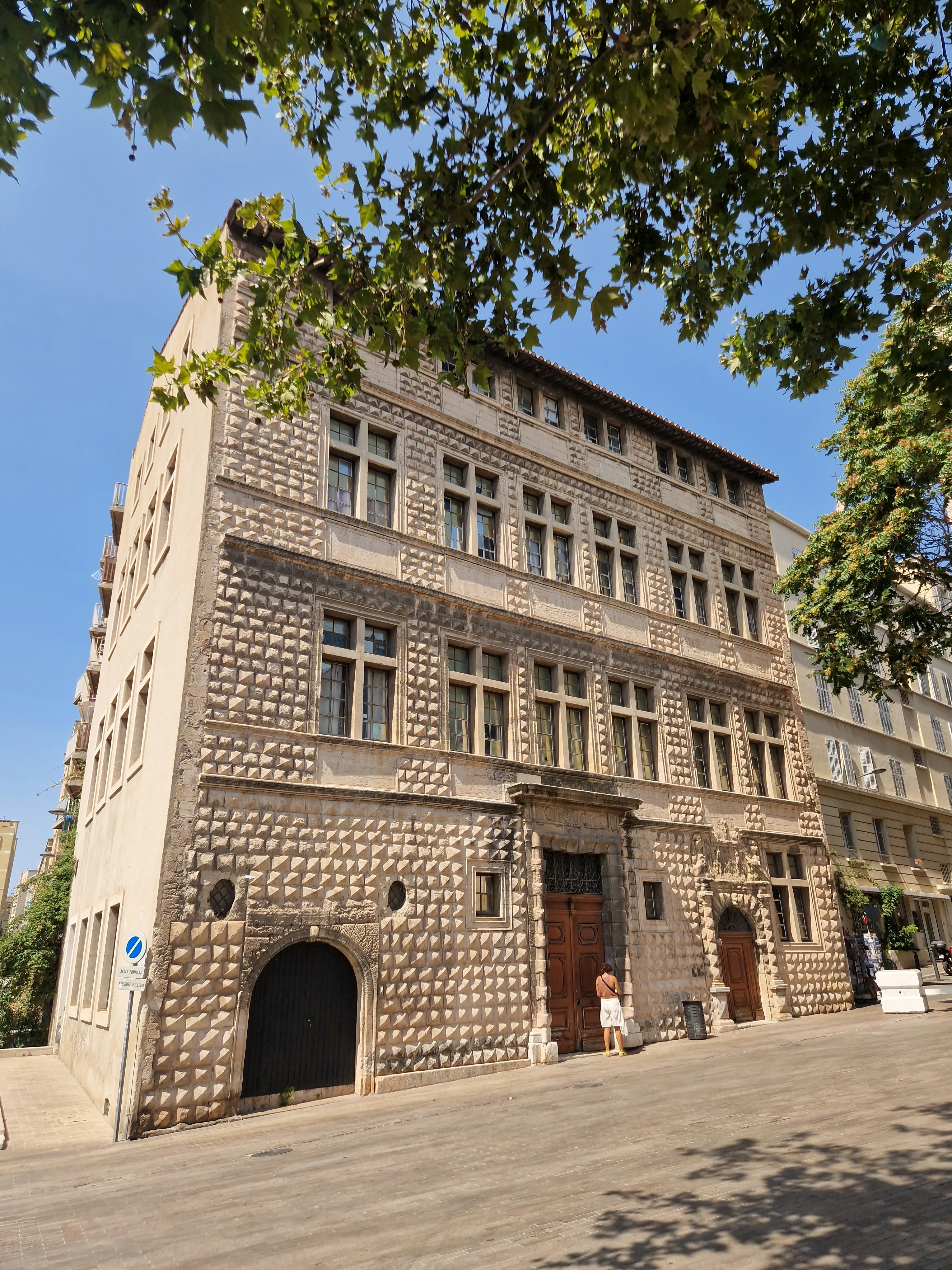 Player photo from Marseille by the Sea: Return to the Origins walking tour in Marseille