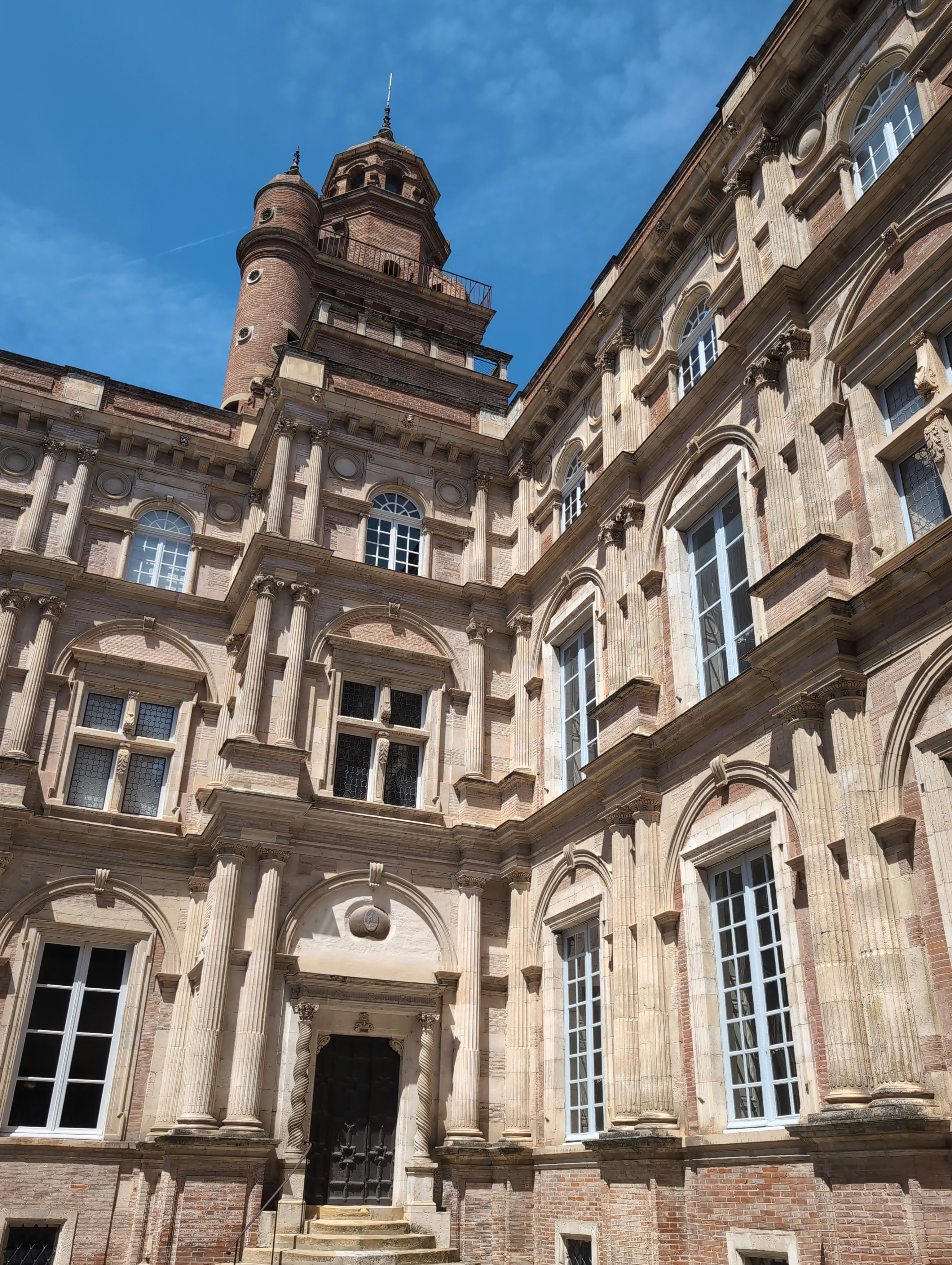 Player photo from Toulouse Old Town: Treasure Quest walking tour in Toulouse