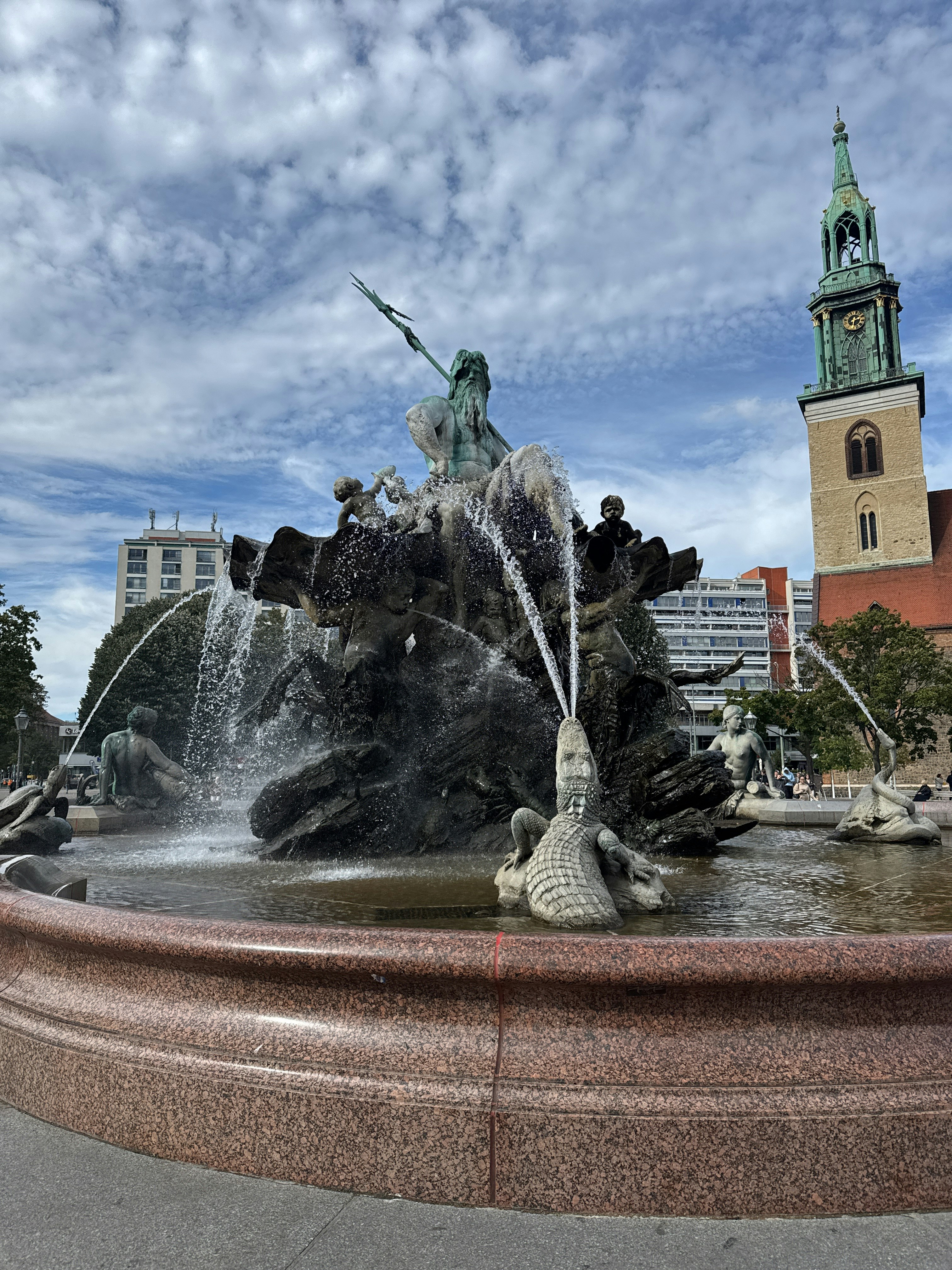 Player photo from Highlights Berlin: Between Love and War walking tour in Berlin