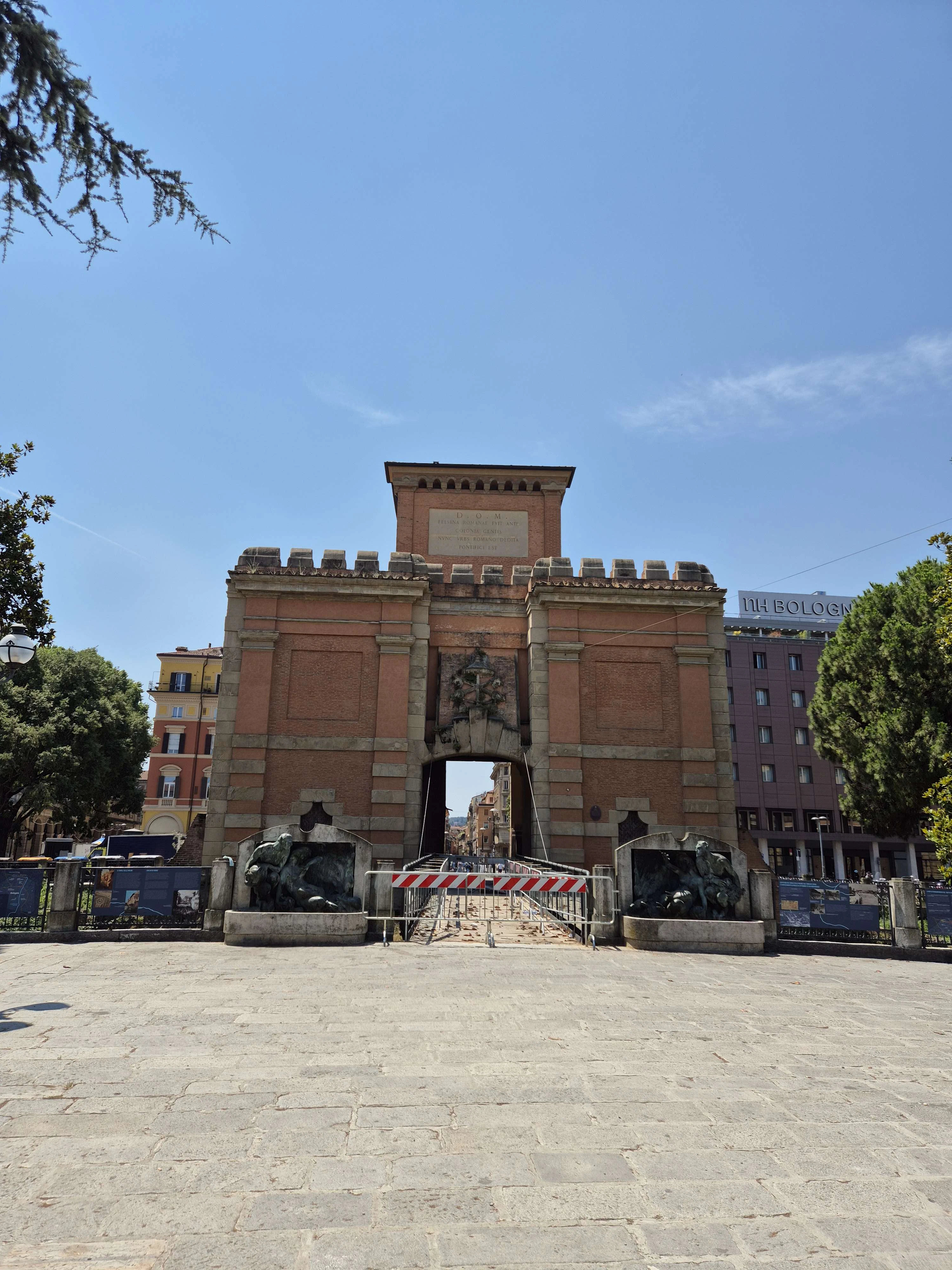Player photo from Old Town Bologna: Murder Mystery walking tour in Bologna