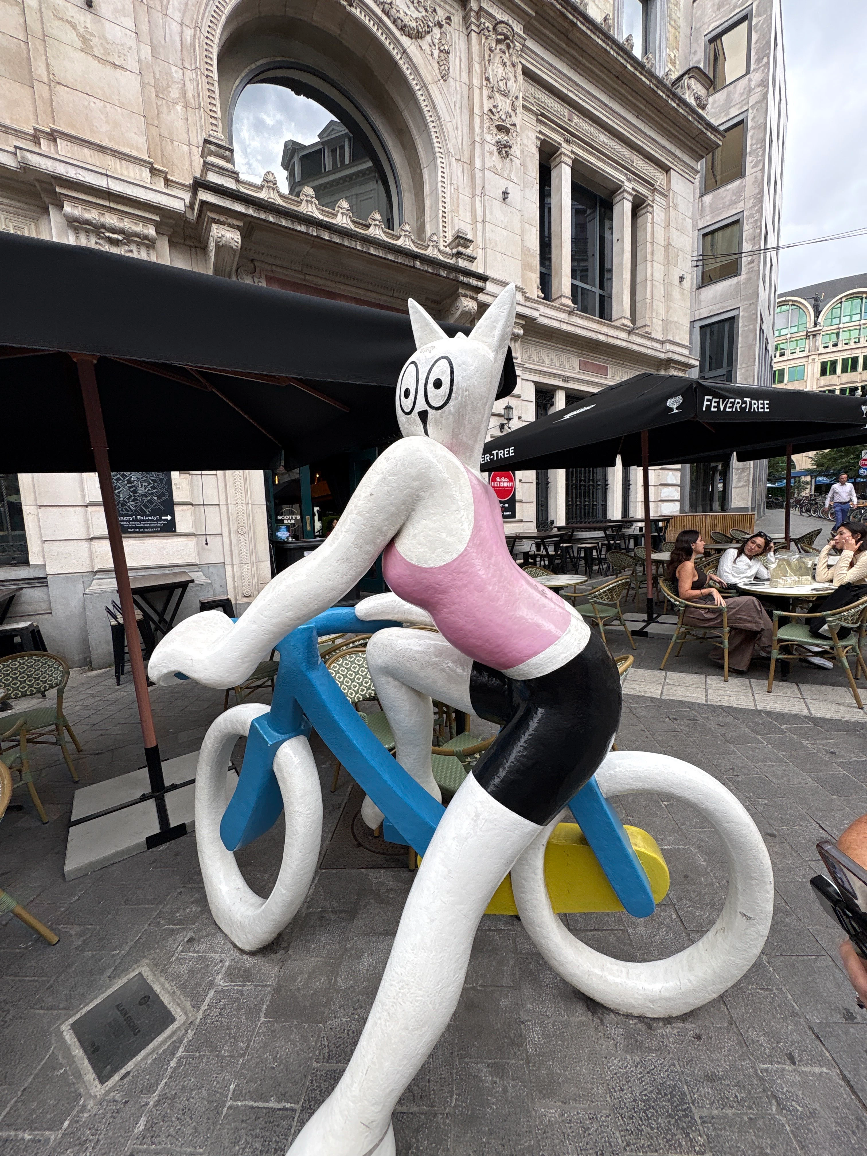 Player photo from Brussels, Capital of Comics: Heraclaws and Pawstrid and the Magical Murals walking tour in Brussels