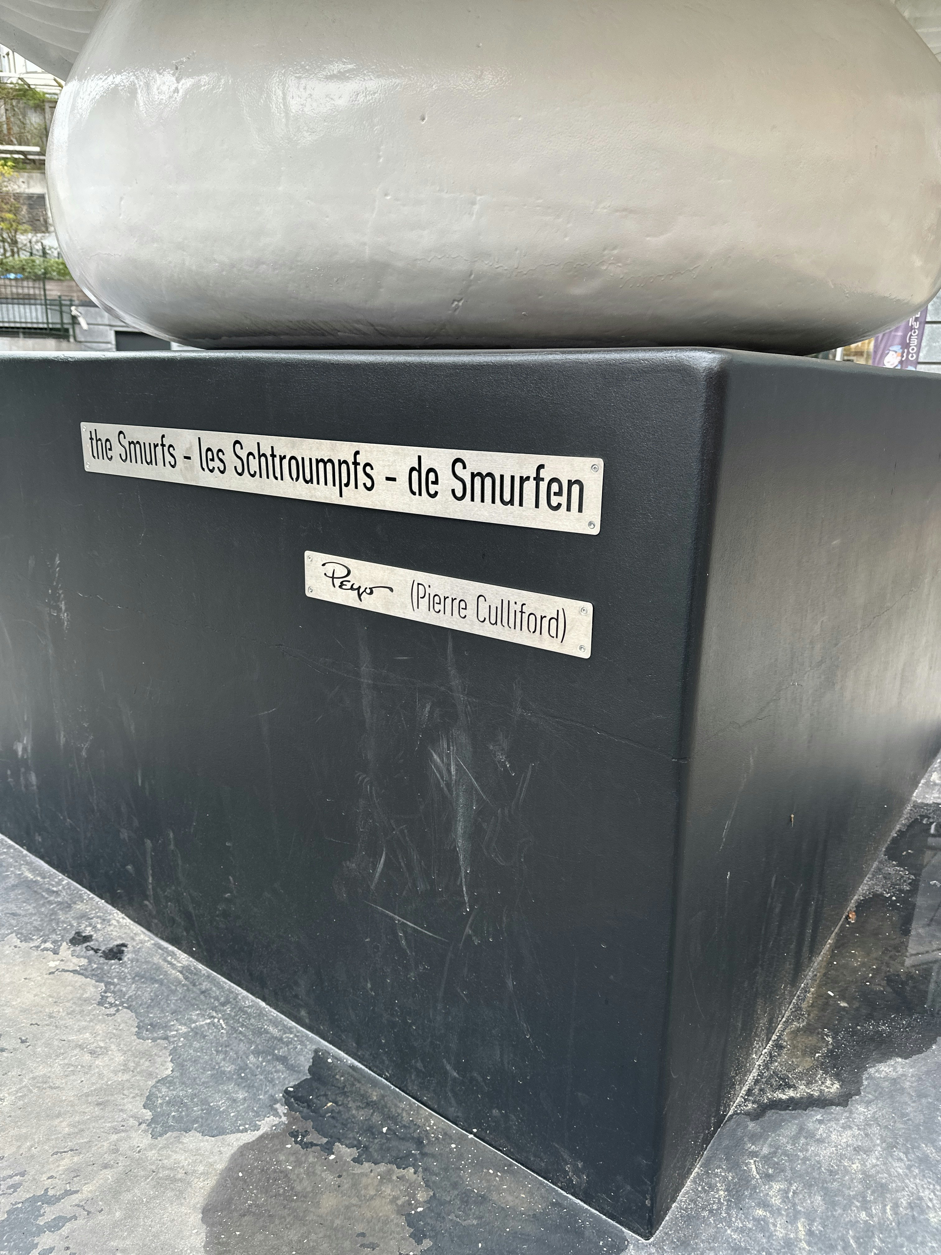 Player photo from Brussels, Capital of Comics: Heraclaws and Pawstrid and the Magical Murals walking tour in Brussels