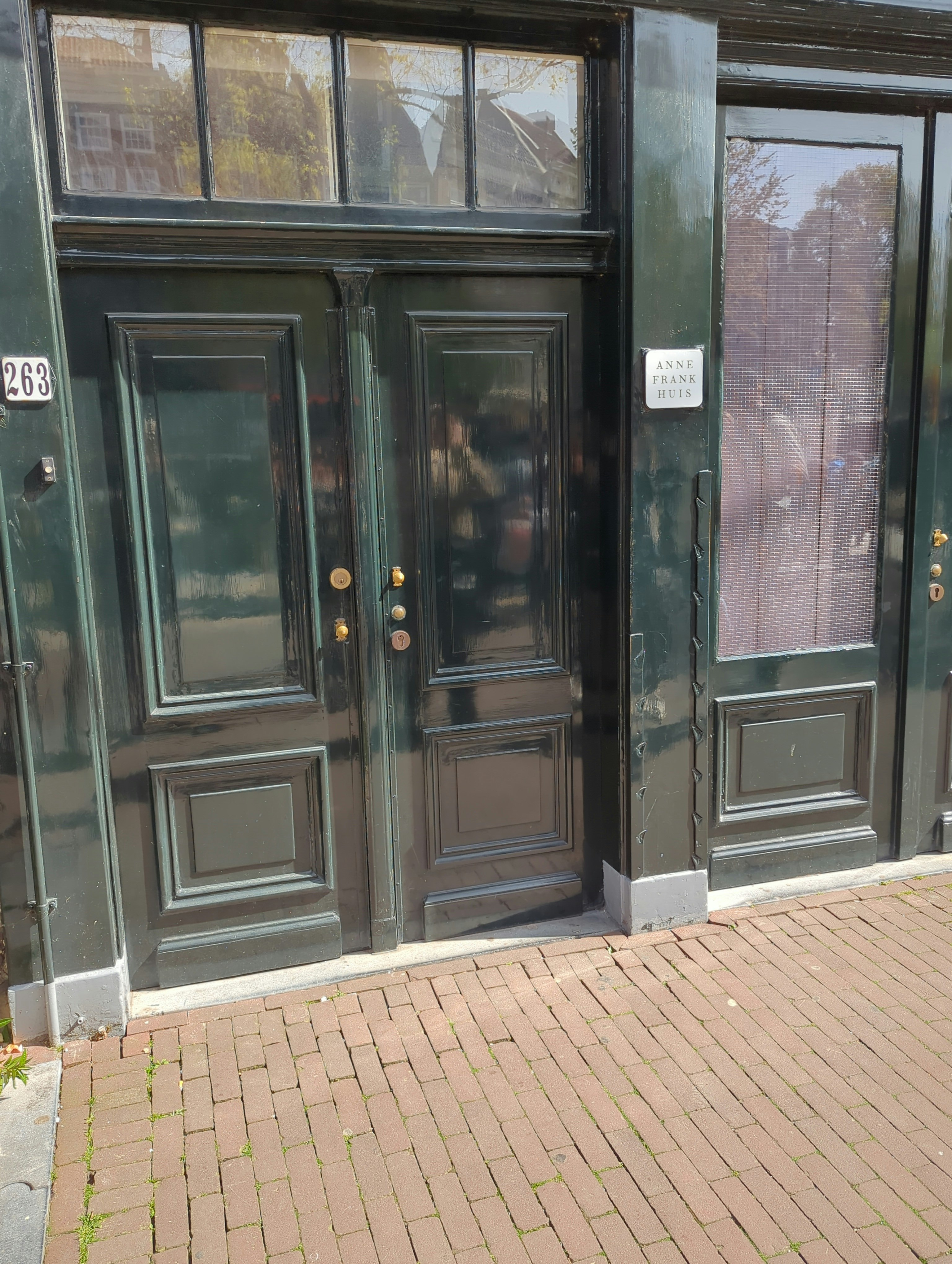 Player photo from Highlights of Jordaan Amsterdam: The Cursed Houses walking tour in Amsterdam