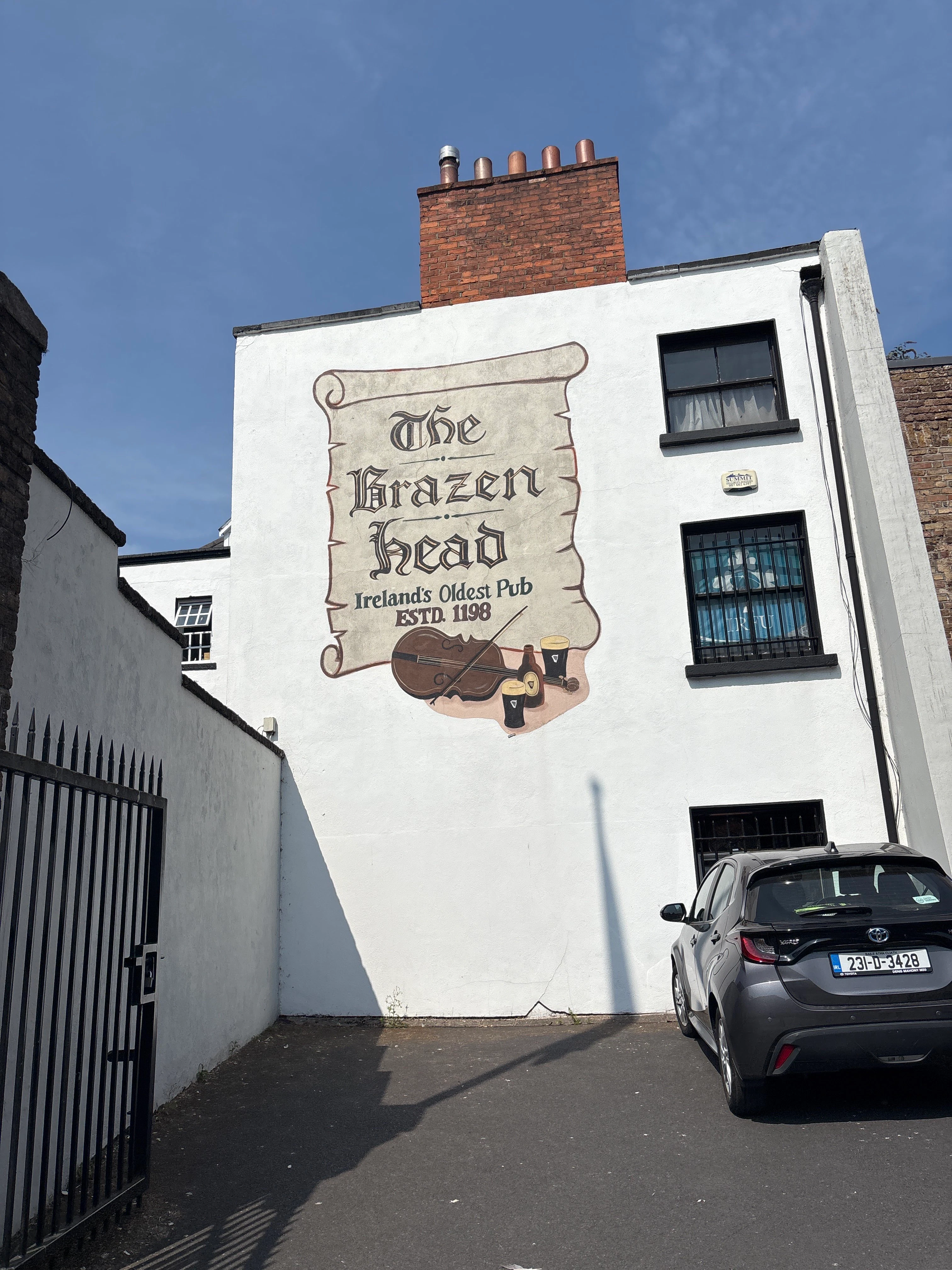 Player photo from Old Town Dublin: Famous Pubs walking tour in Dublin