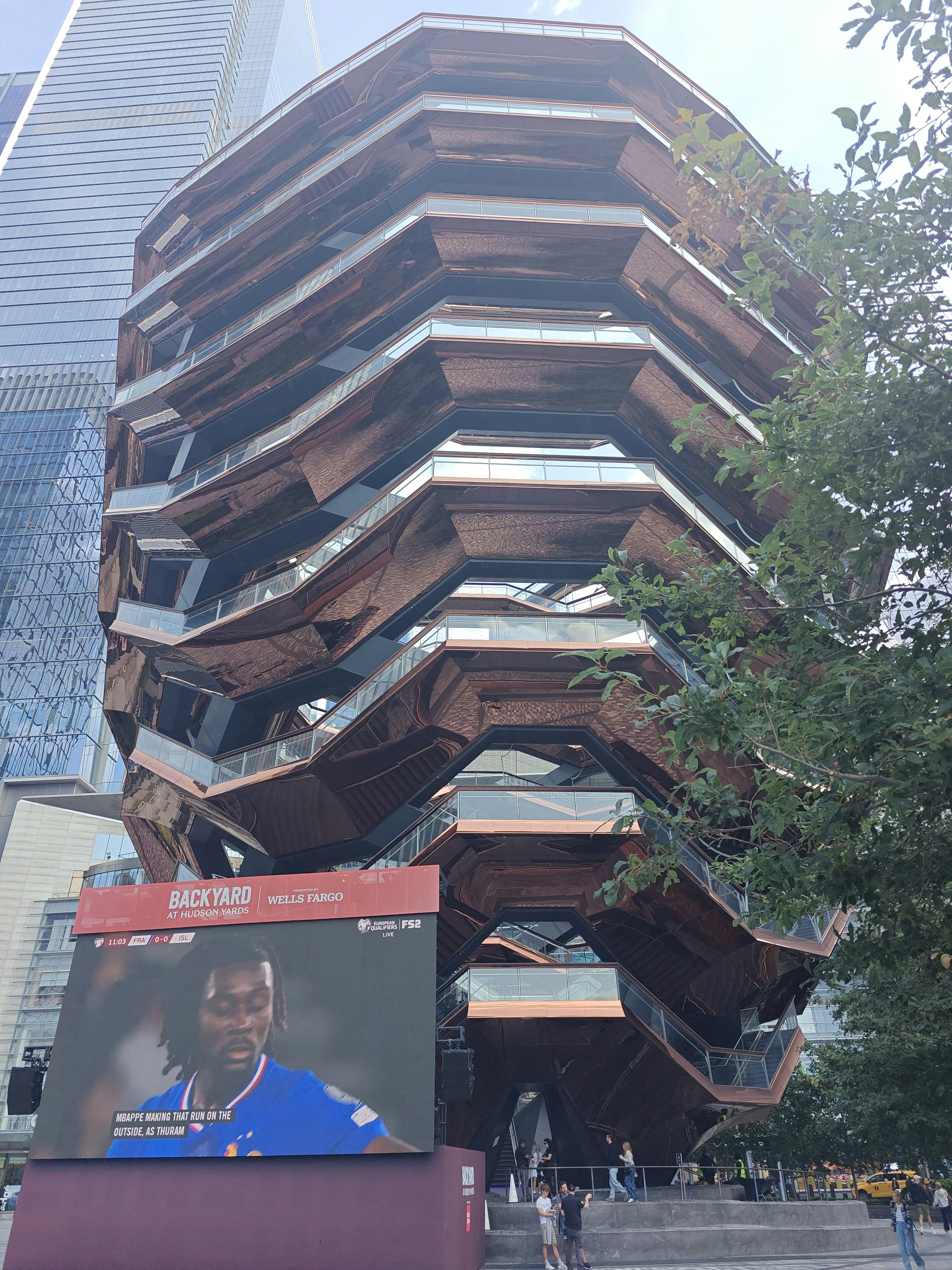 Player photo from Celebrity Chef in New York: Secrets of the Skyline walking tour in New York City