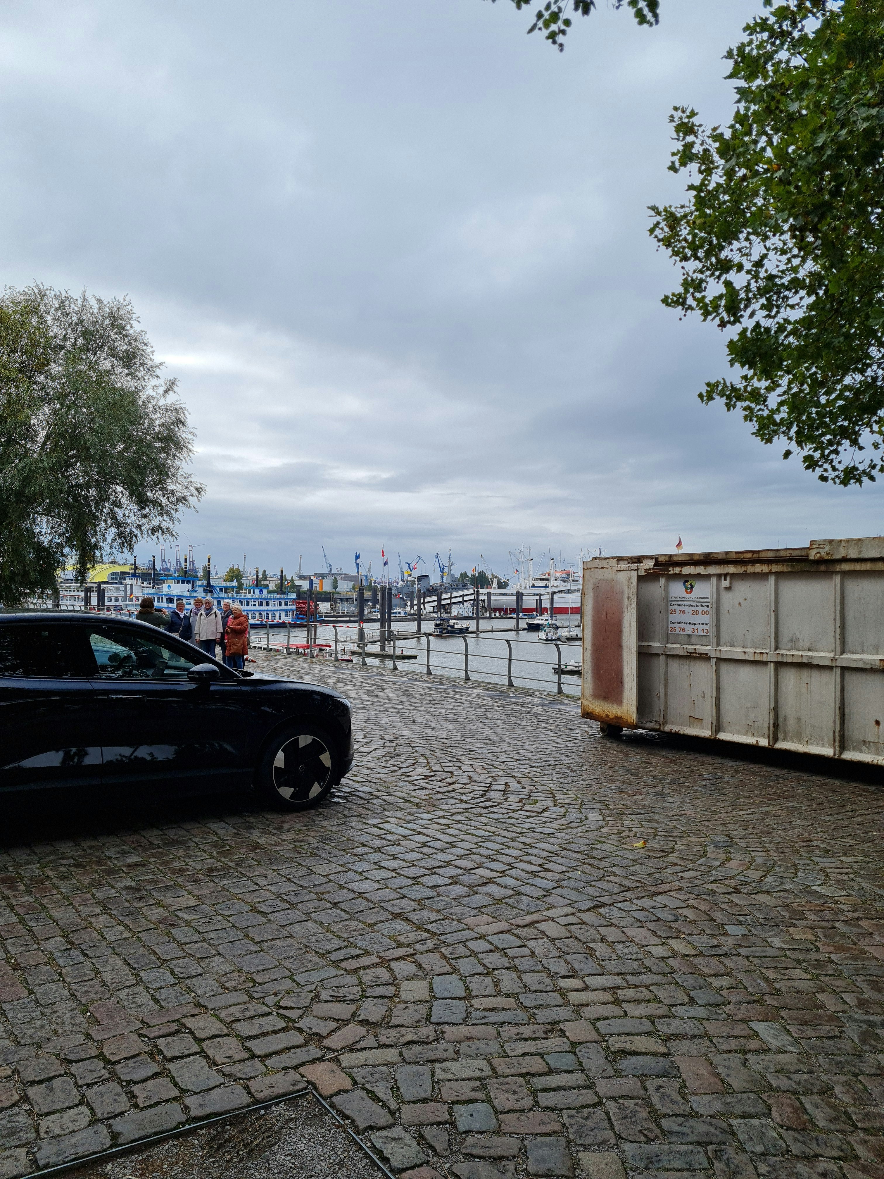 Player photo from Waterfront Hamburg: History Walking Tour & Escape Game walking tour in Hamburg