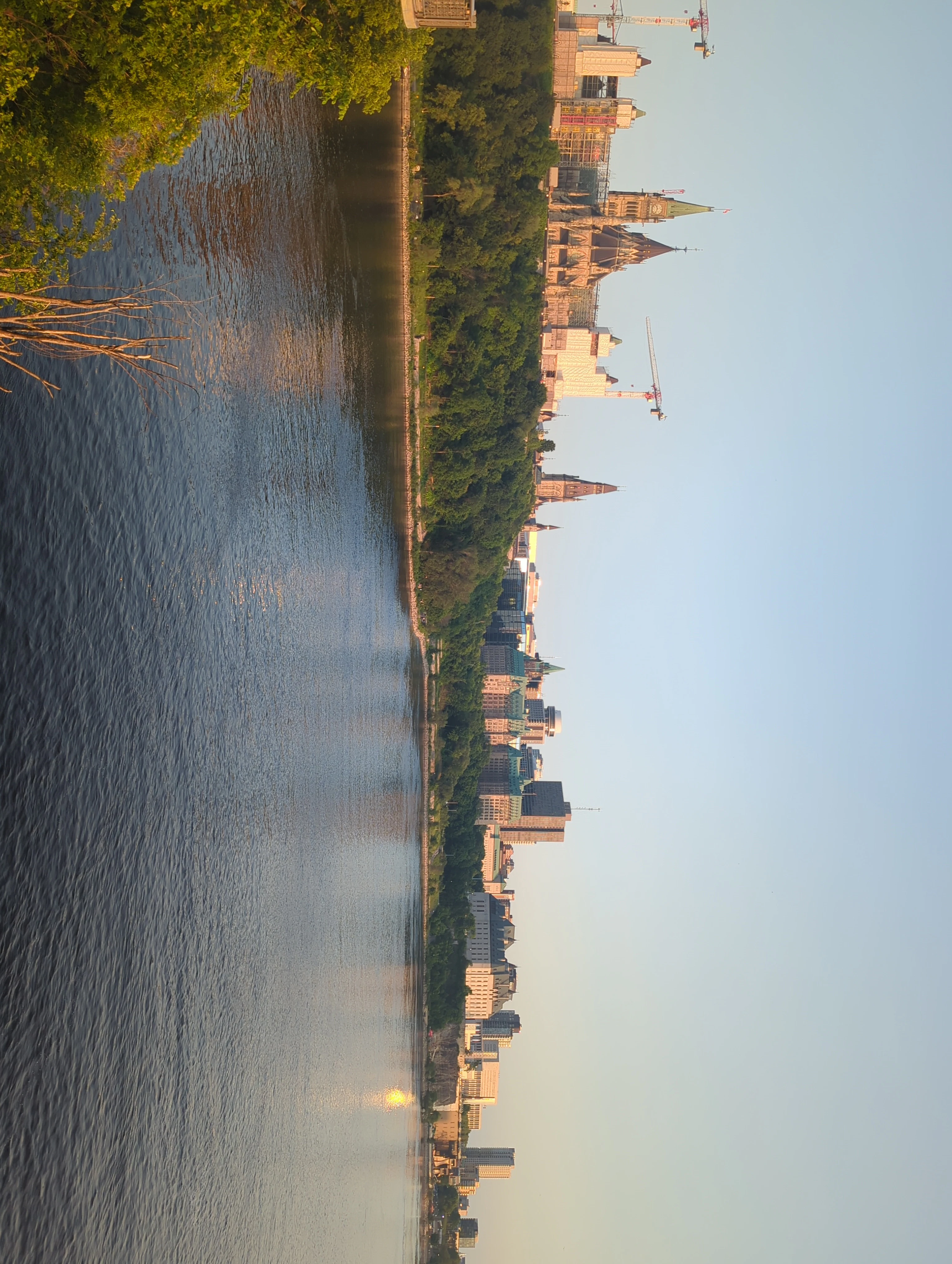 Speler verkent Ottawa met Questo