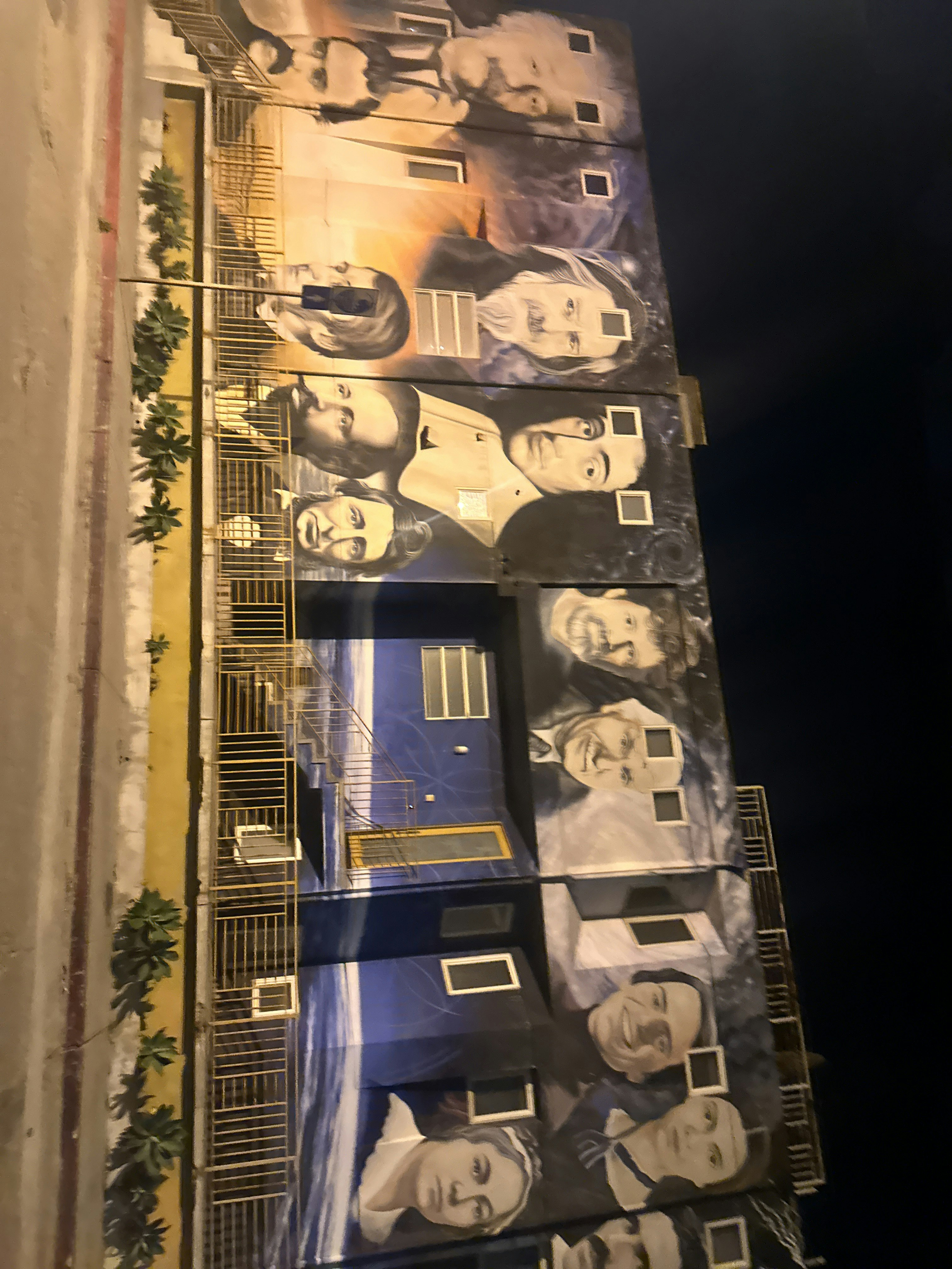 Player photo from Los Angeles: Venice Boardwalk Art Heist walking tour in Los Angeles