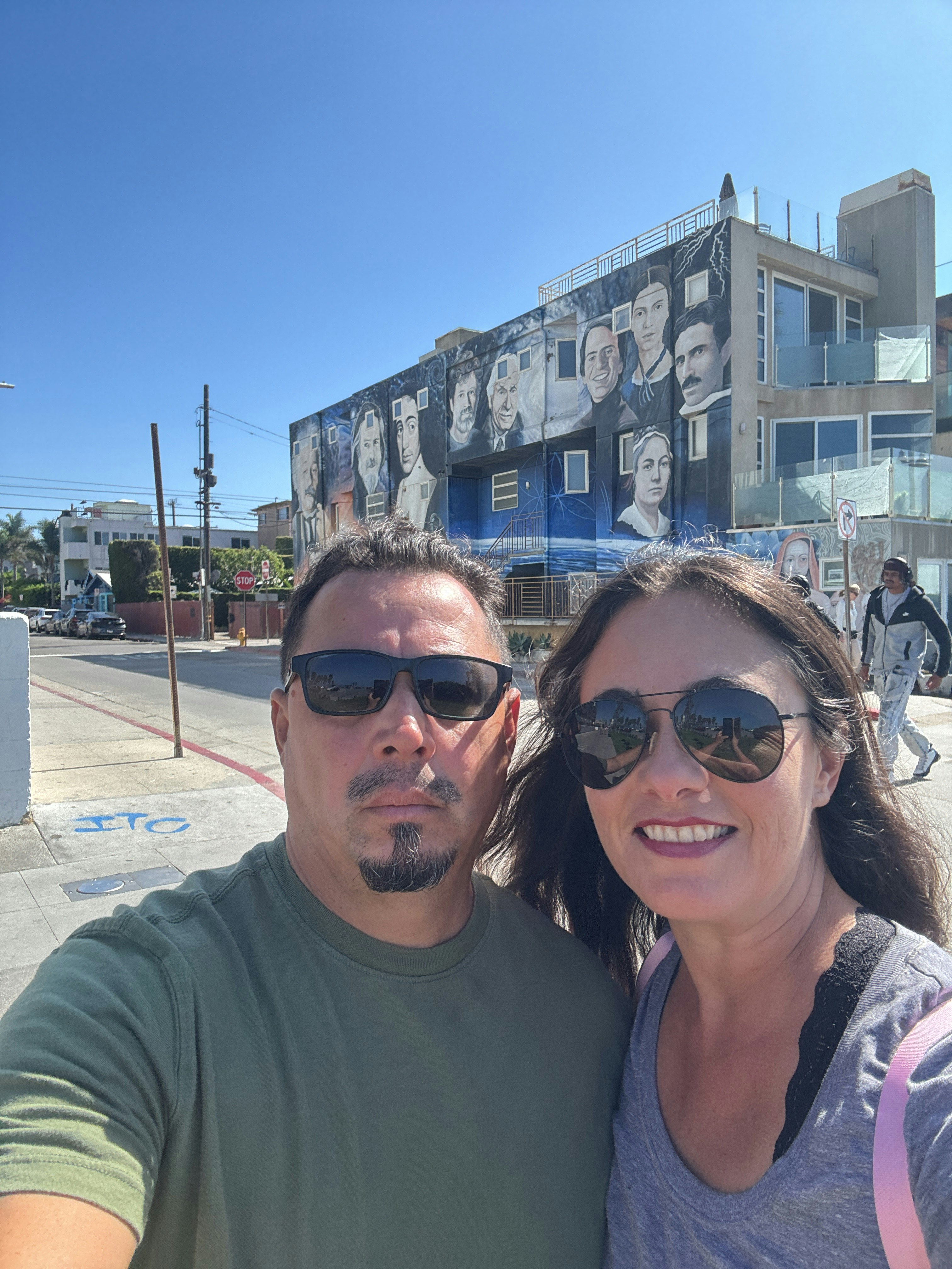 Player photo from Los Angeles: Venice Boardwalk Art Heist walking tour in Los Angeles