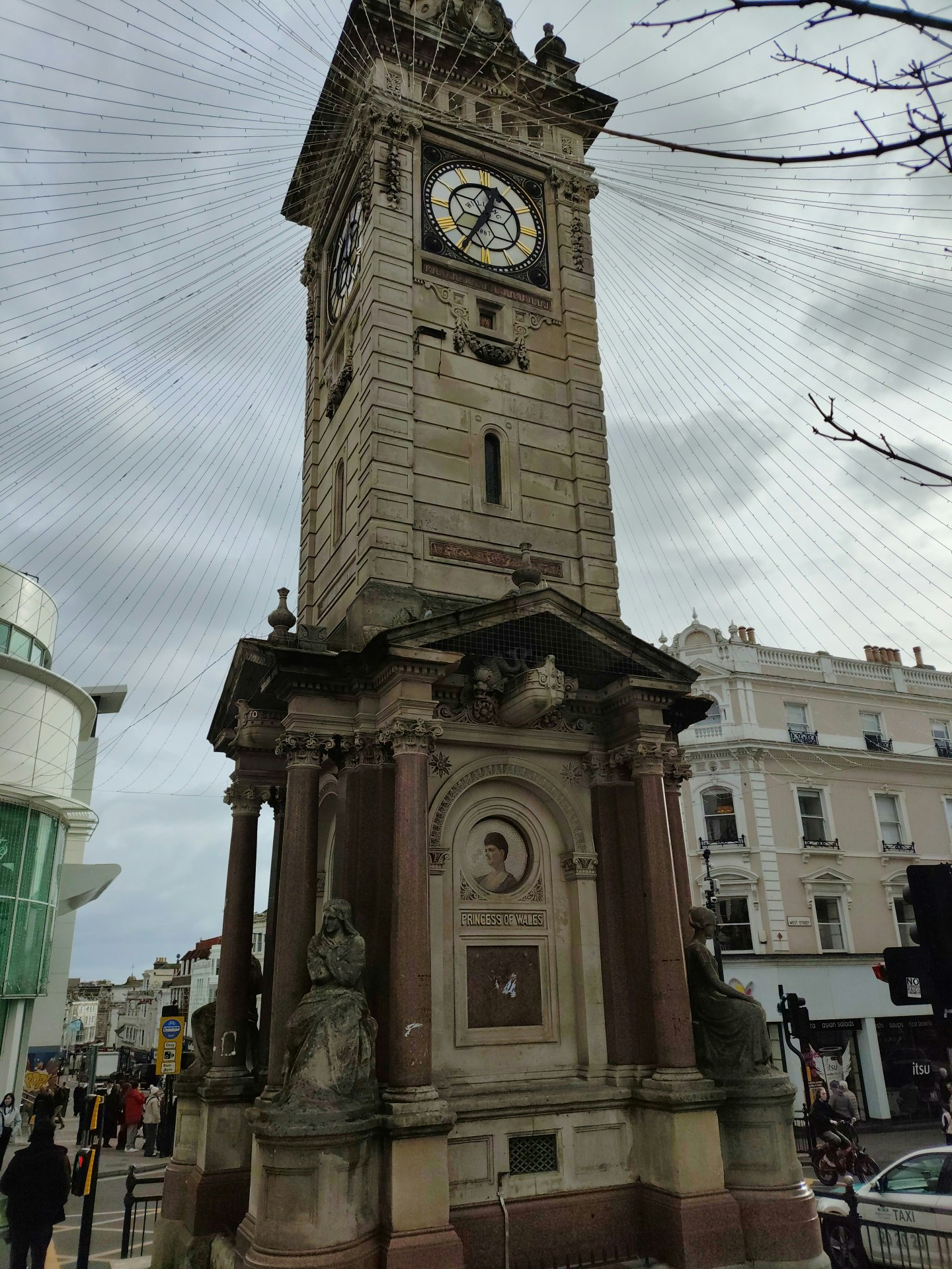 Player photo from Mythic Monster Quests: The Great Gull Of Brighton  walking tour in Brighton