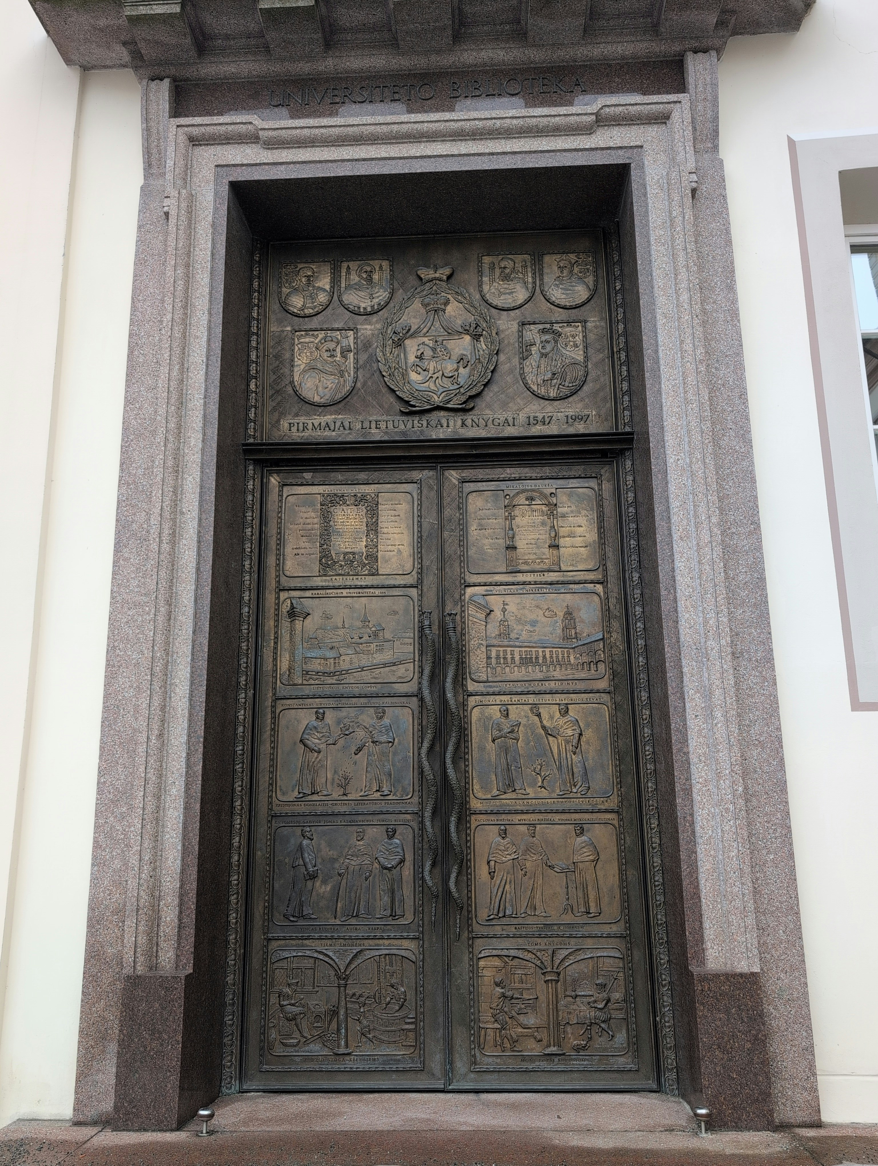 Player photo from Vilnius Highlights: Explore the City walking tour in Vilnius