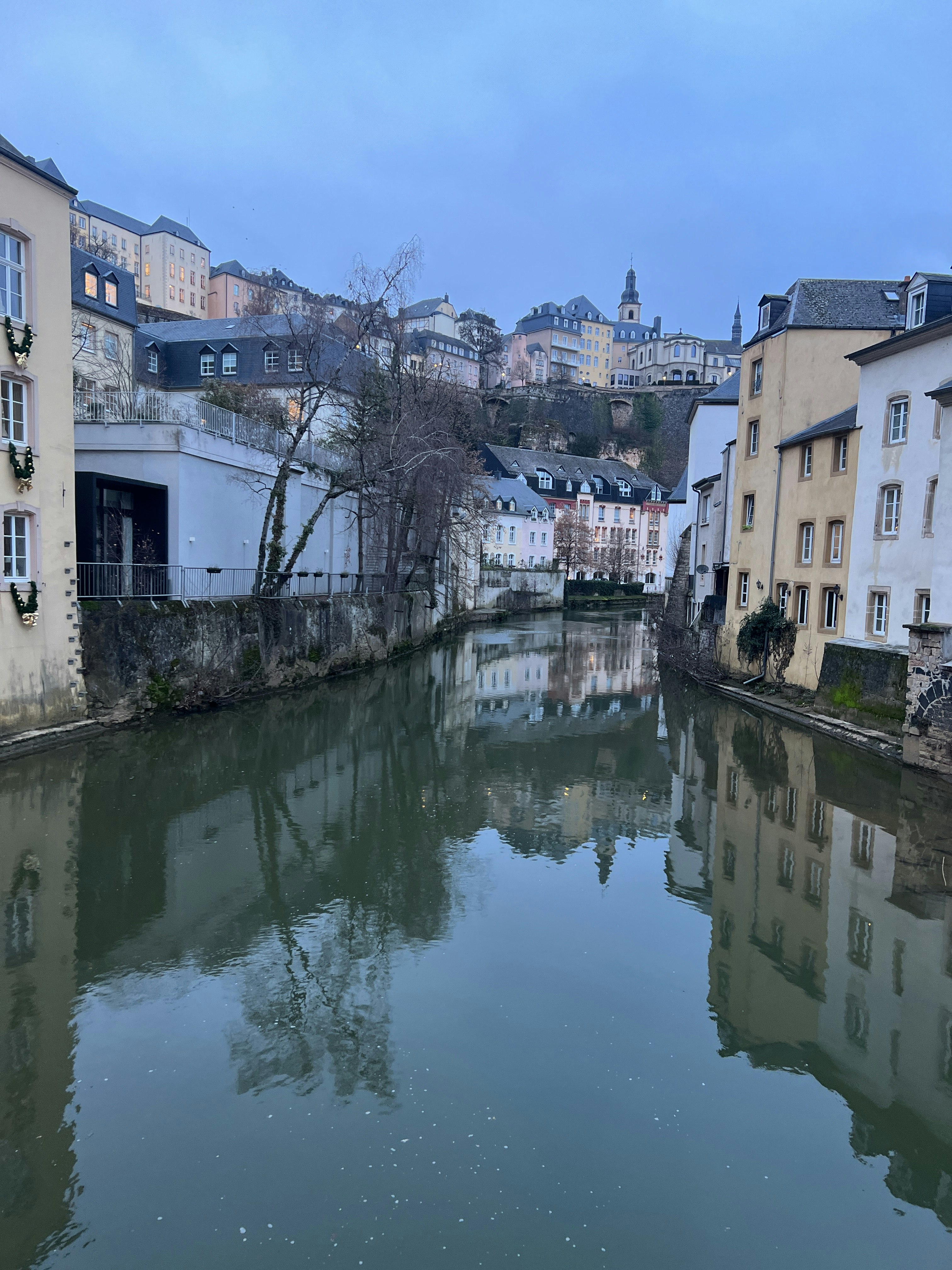 Player photo from Romantic Luxembourg: 3 Lovers from past, present and future! walking tour in Luxembourg