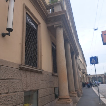 Player photo from Manzoni's Milan: I Promessi Sposi (The Betrothed) walking tour in Milan