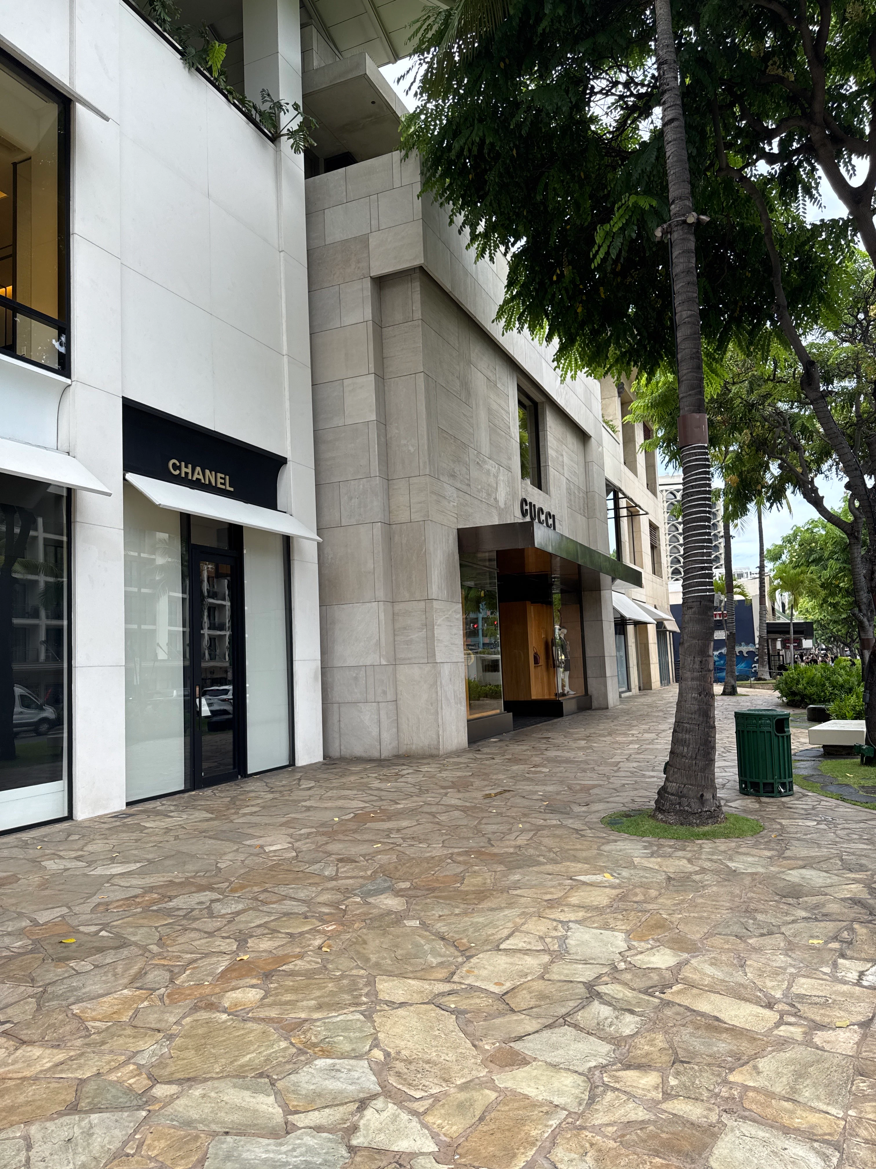 Player photo from Romantic Honolulu: Lovers in Paradise walking tour in Honolulu