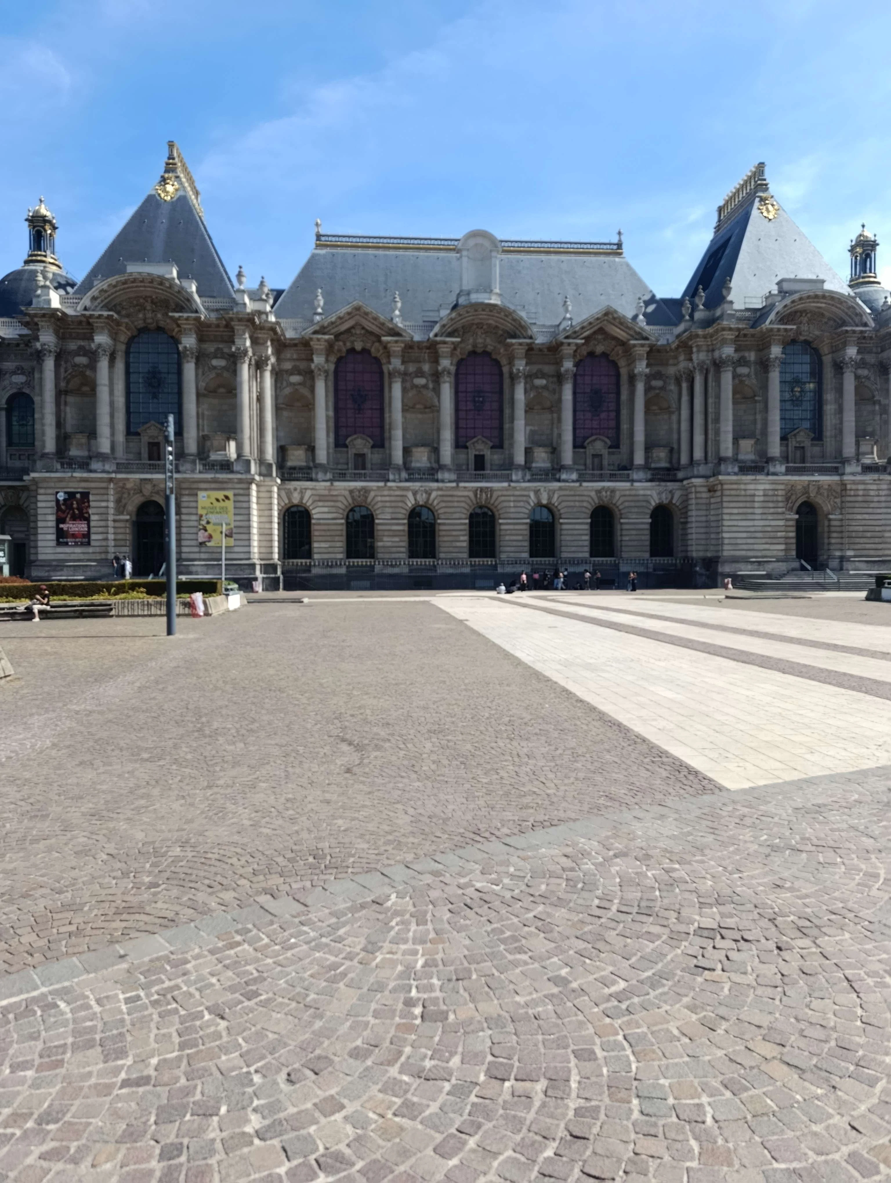 Player photo from Mystery in Lille : On the trail of the Golden Hand walking tour in Lille