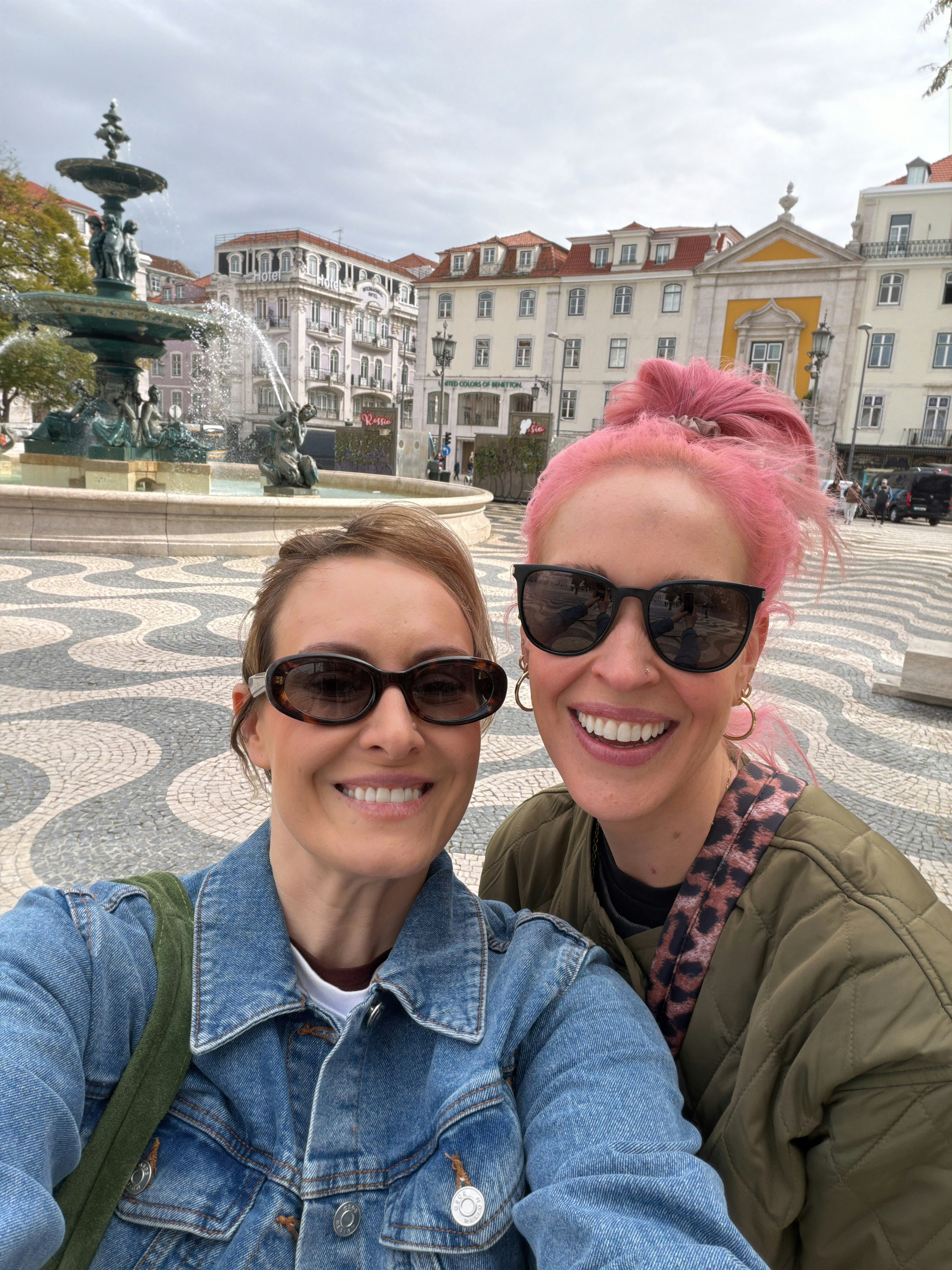 Player photo from Lisbon Iconic Pictures Tour walking tour in Lisbon