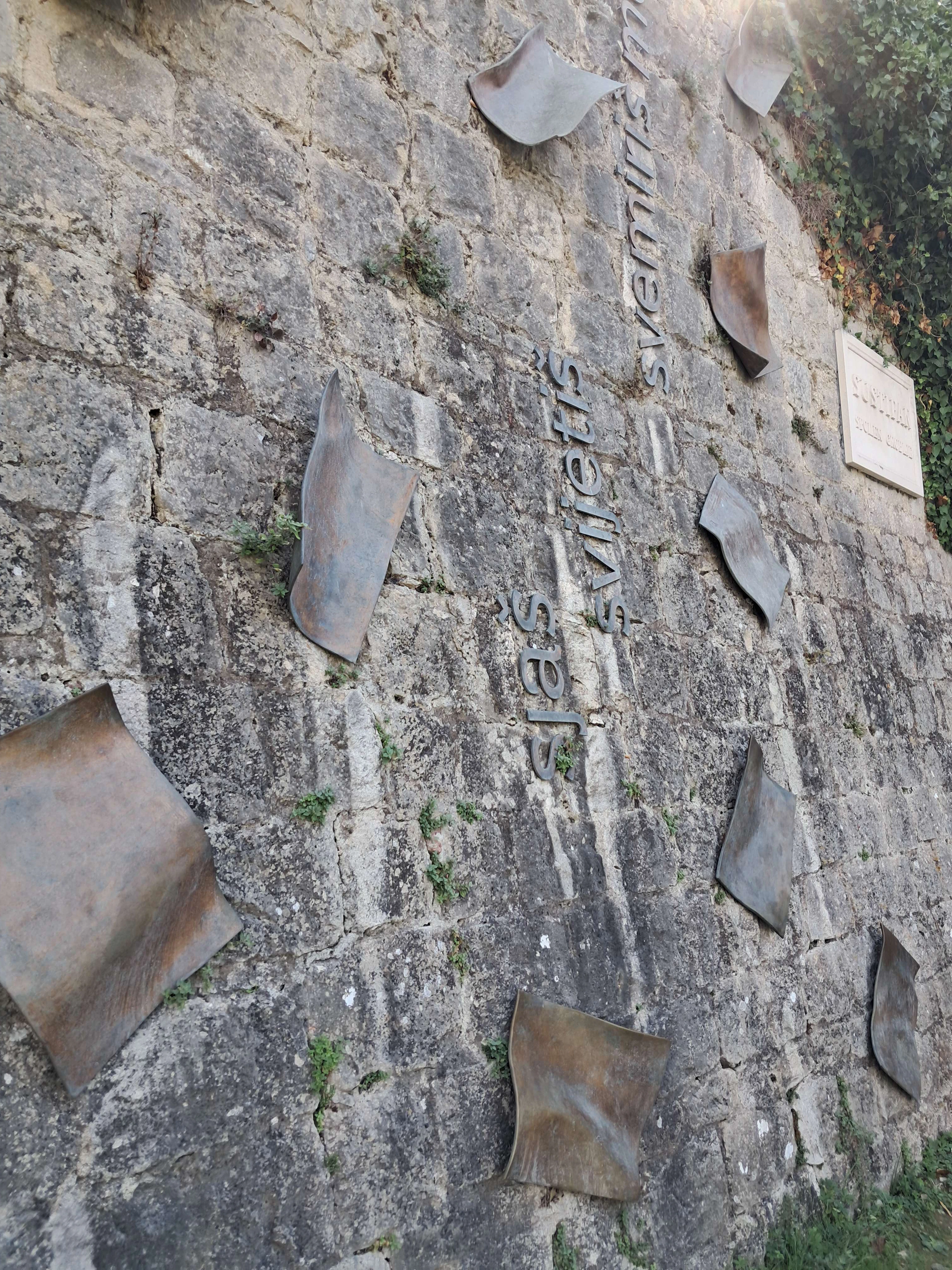 Player photo from Landmarks of Split: Discover the 1700 Year Old City walking tour in Split