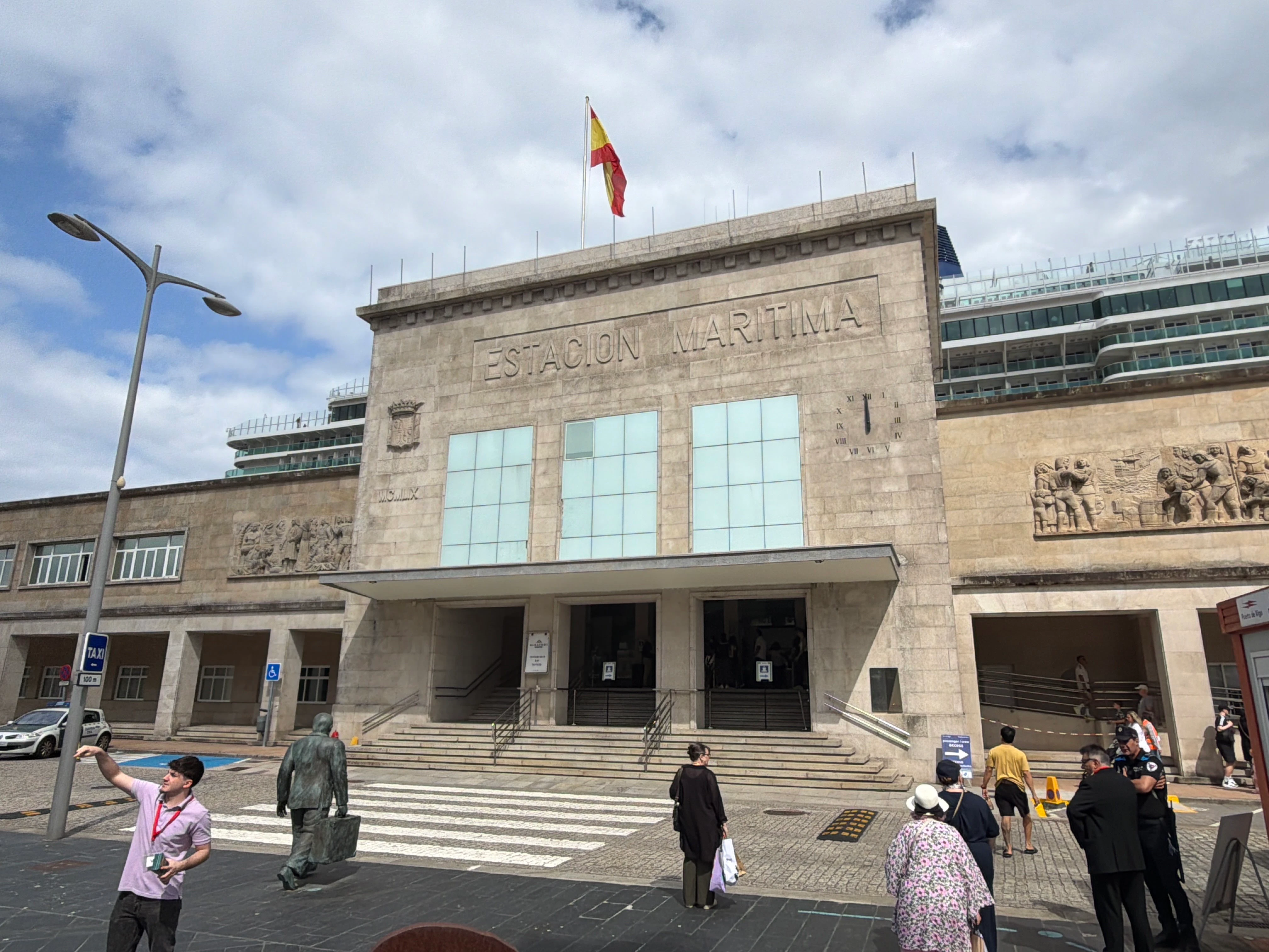 Player photo from Discovering Vigo: a journey home walking tour in Vigo