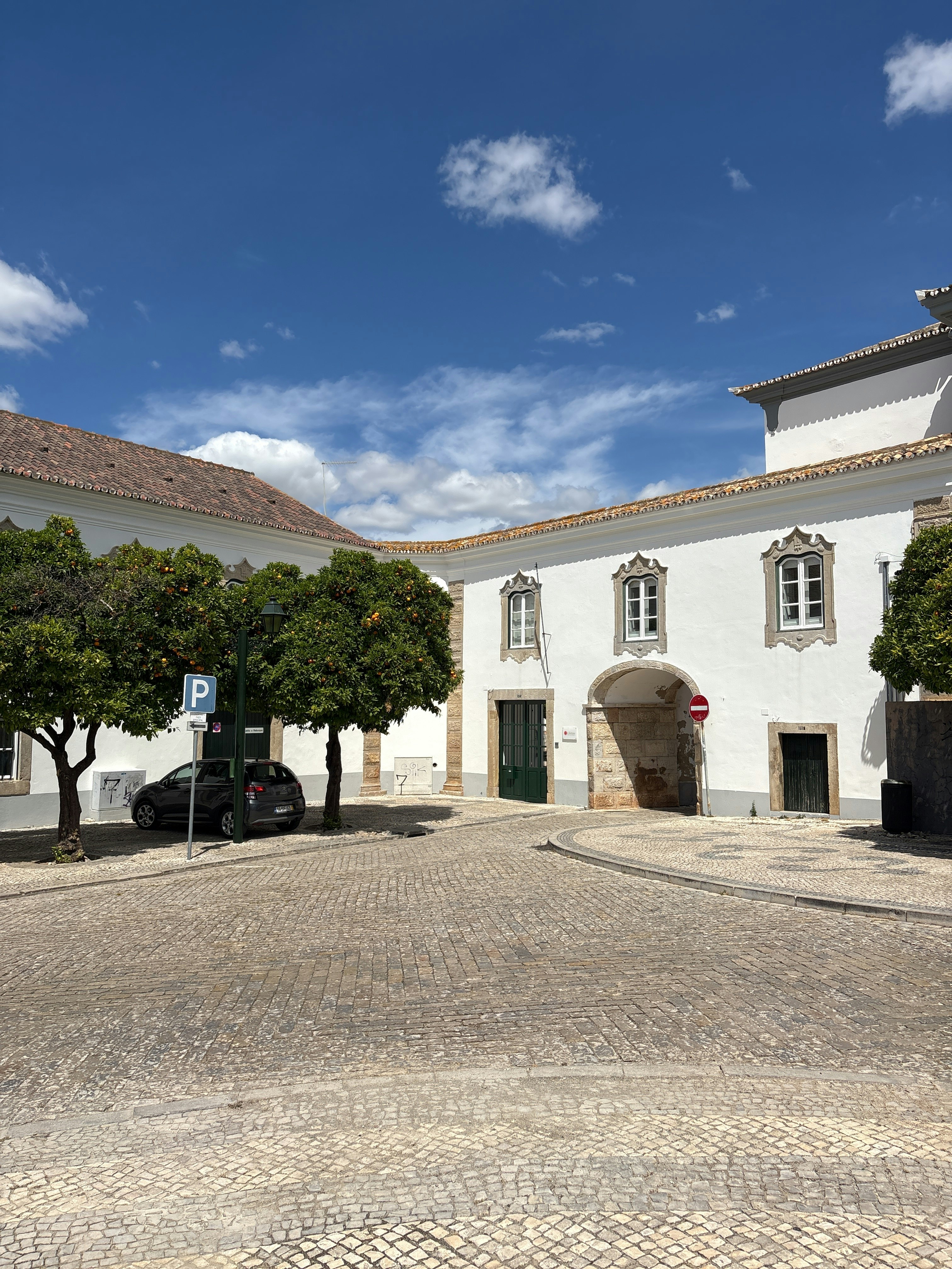 Player photo from Romantic Faro: Whisper of Love walking tour in Faro