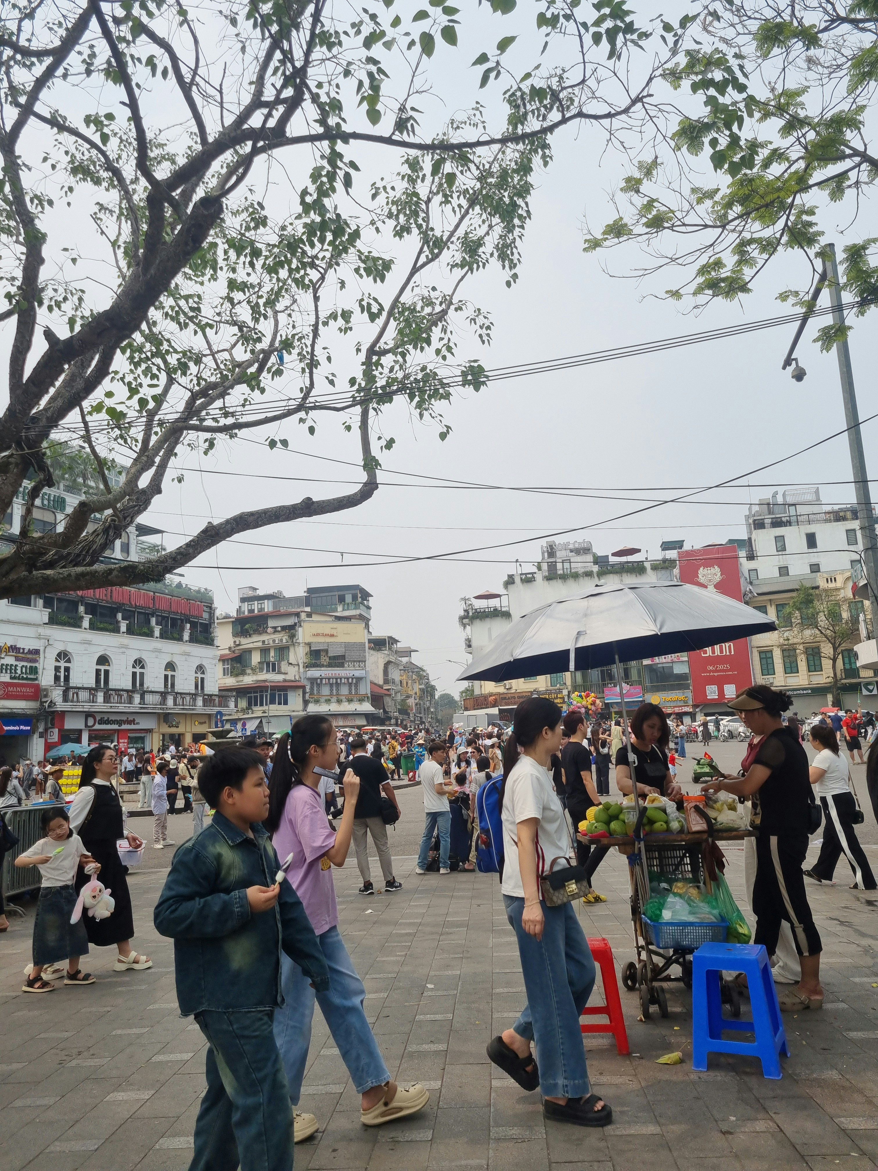 Player photo from Secrets of Hà Nội's Old Quarter: In Search of the Missing Scroll walking tour in Hanoi