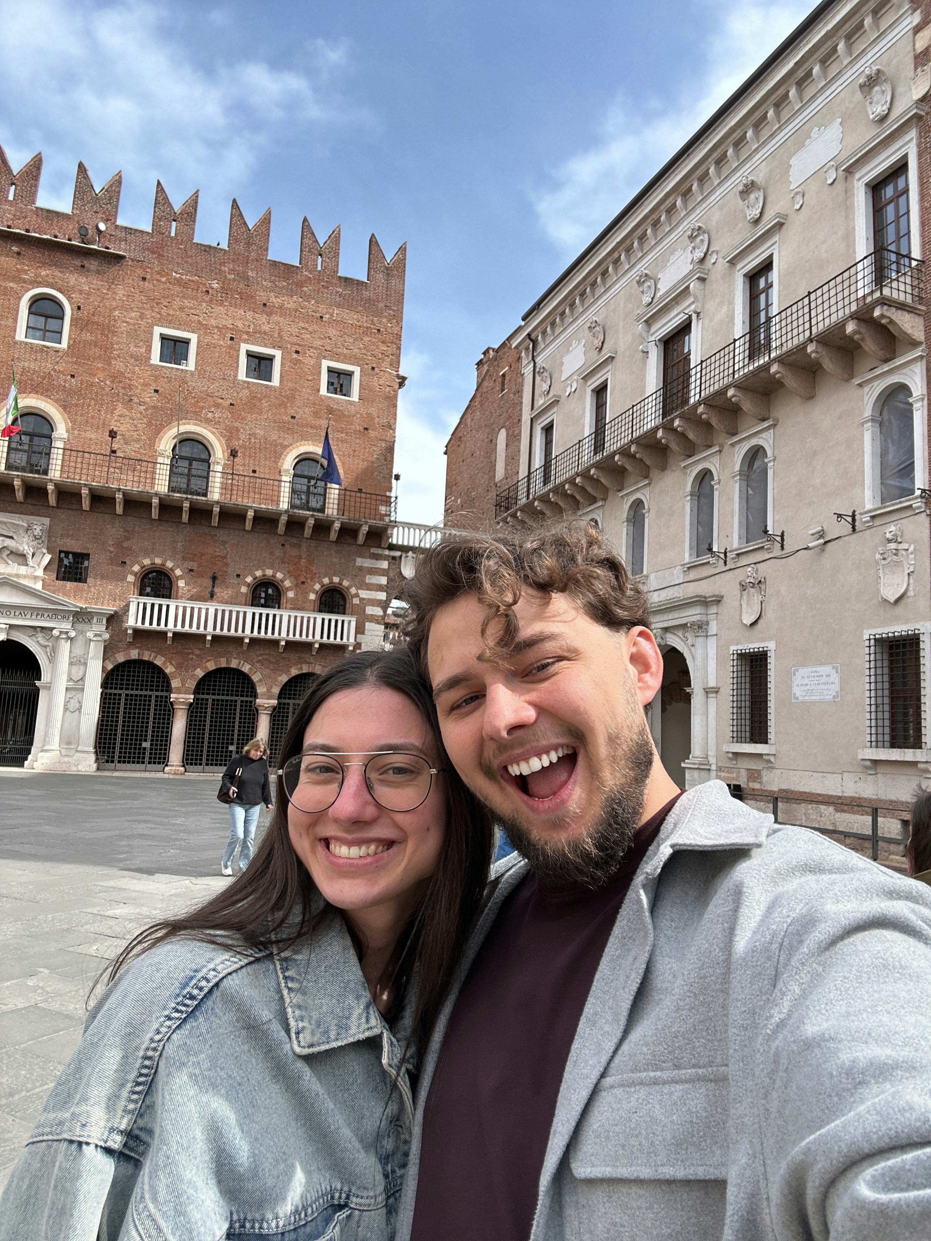 Player photo from Romeo and Juliet's happy ending walking tour in Verona