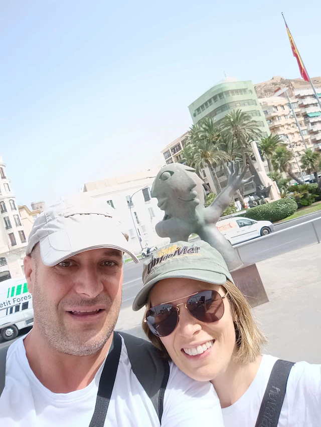 Photo d’un joueur sur Alicante : La Société Secrète de La Lumière